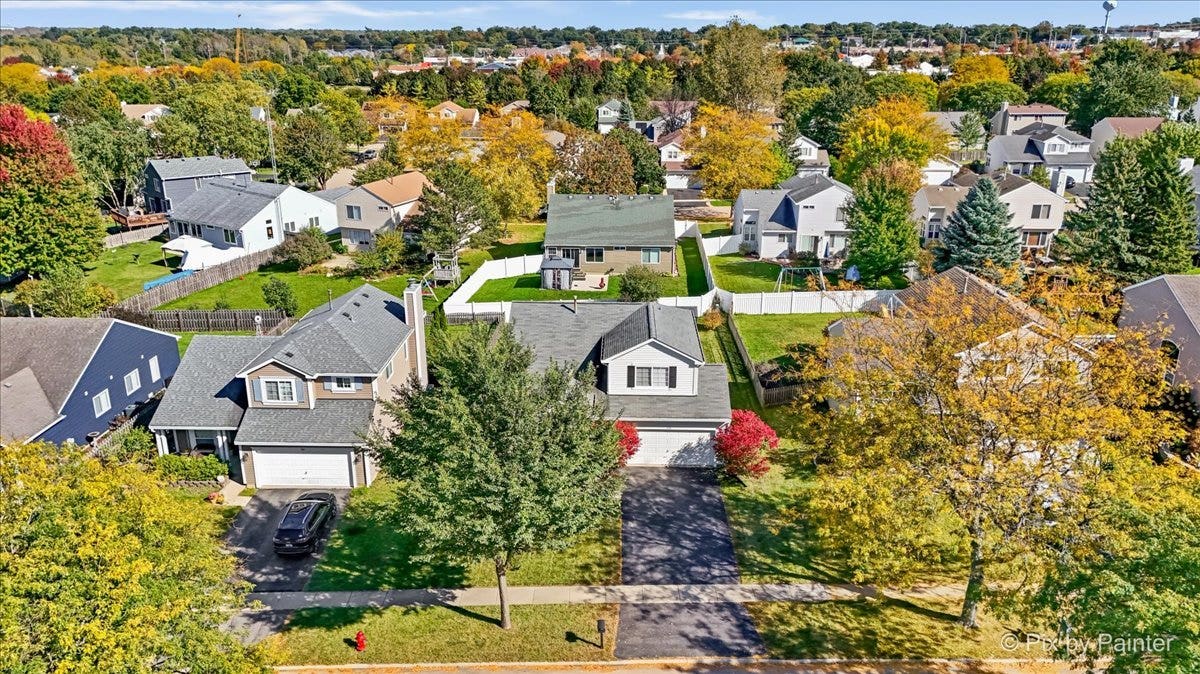 168 Cool Stone Bend, Lake In The Hills, IL 60156