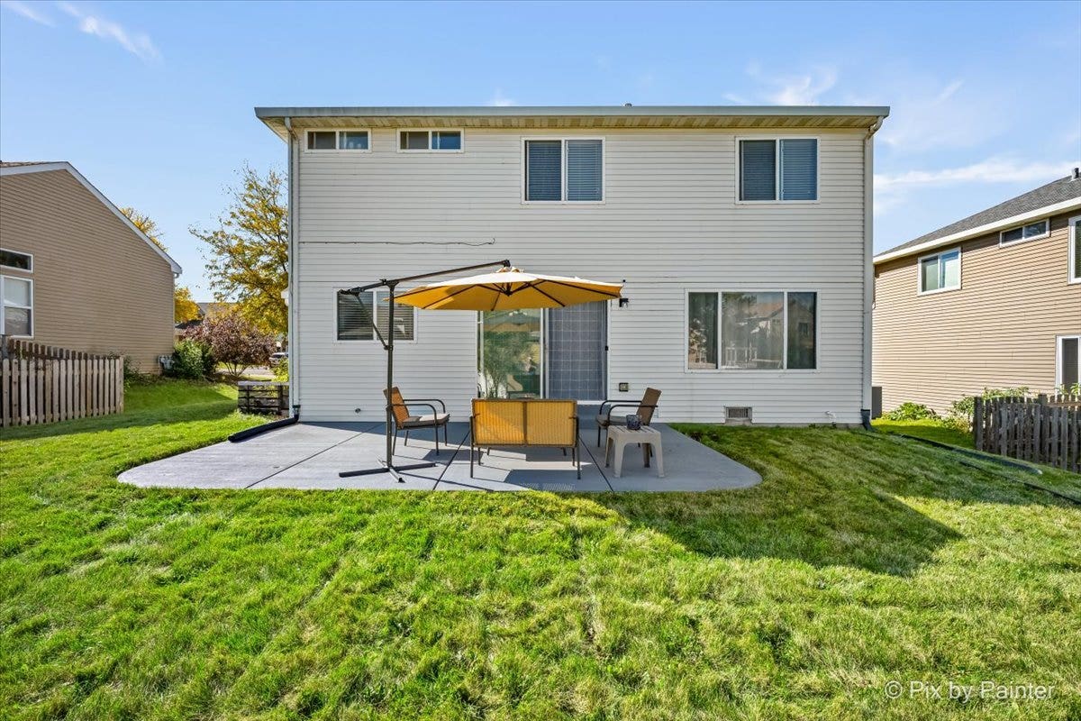 168 Cool Stone Bend, Lake In The Hills, IL 60156