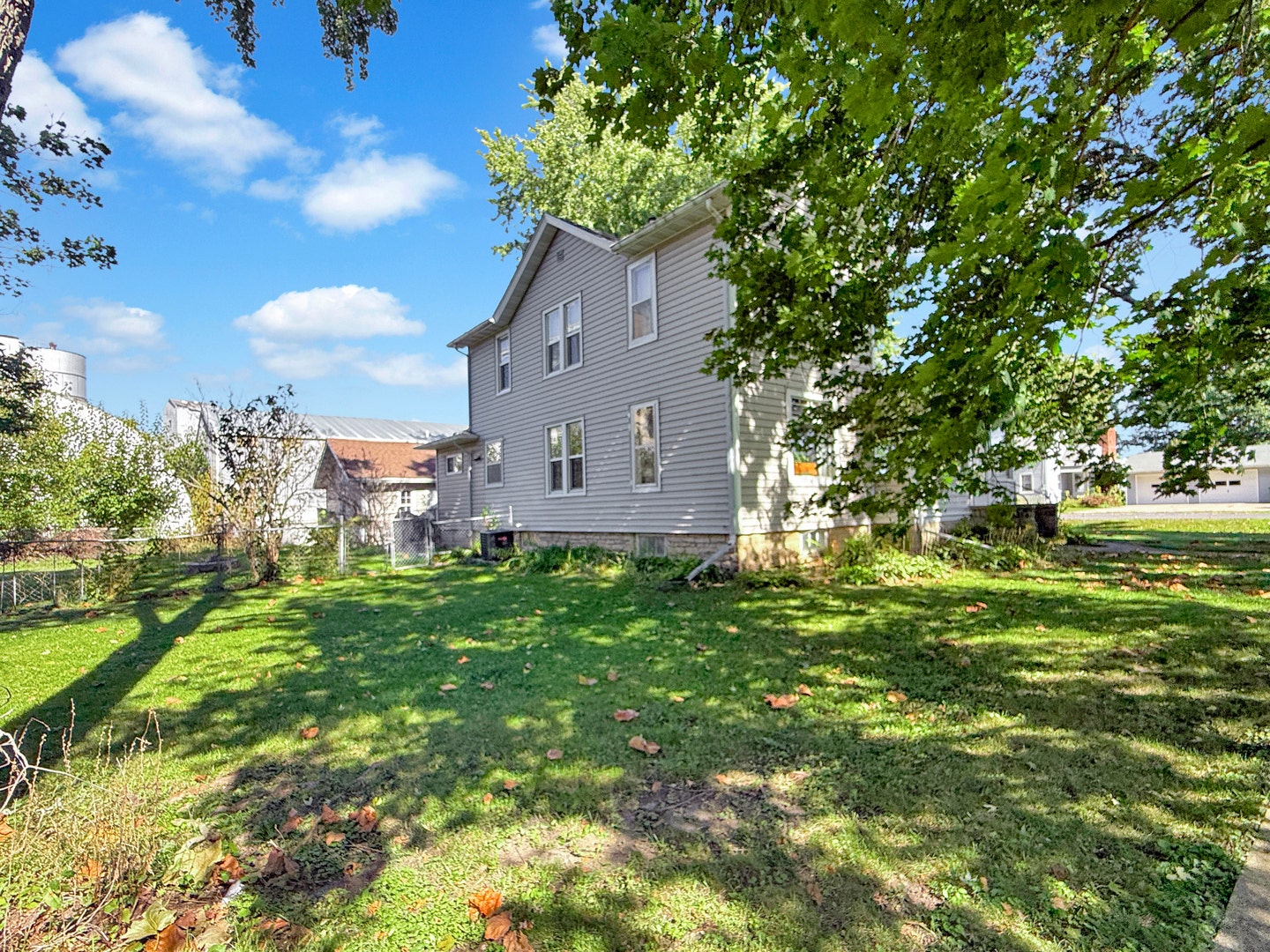 223 E Franklin Street, Franklin Grove, IL 61031 223 E Franklin Street, Franklin Grove, IL 61031