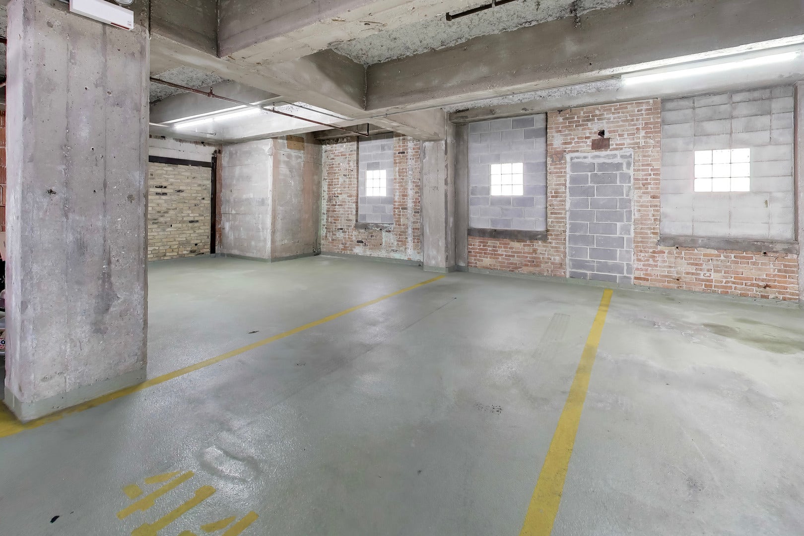 400 W ONTARIO Street, #502, Chicago, IL 60654