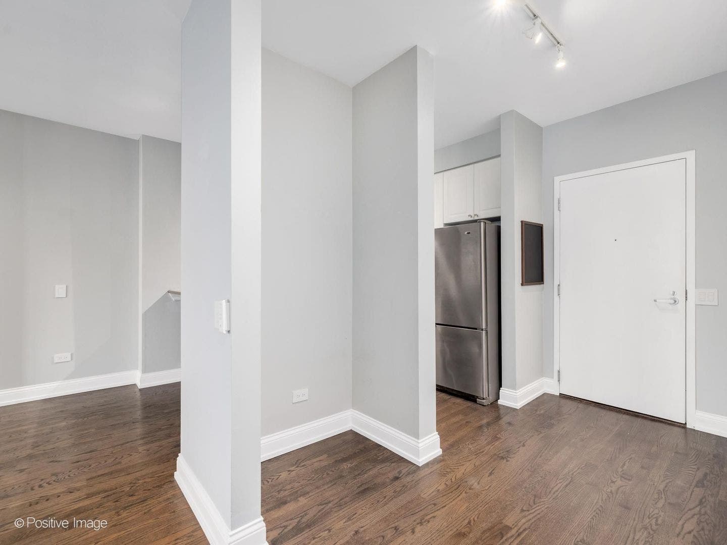 330 N Jefferson Street, #402, Chicago, IL 60661