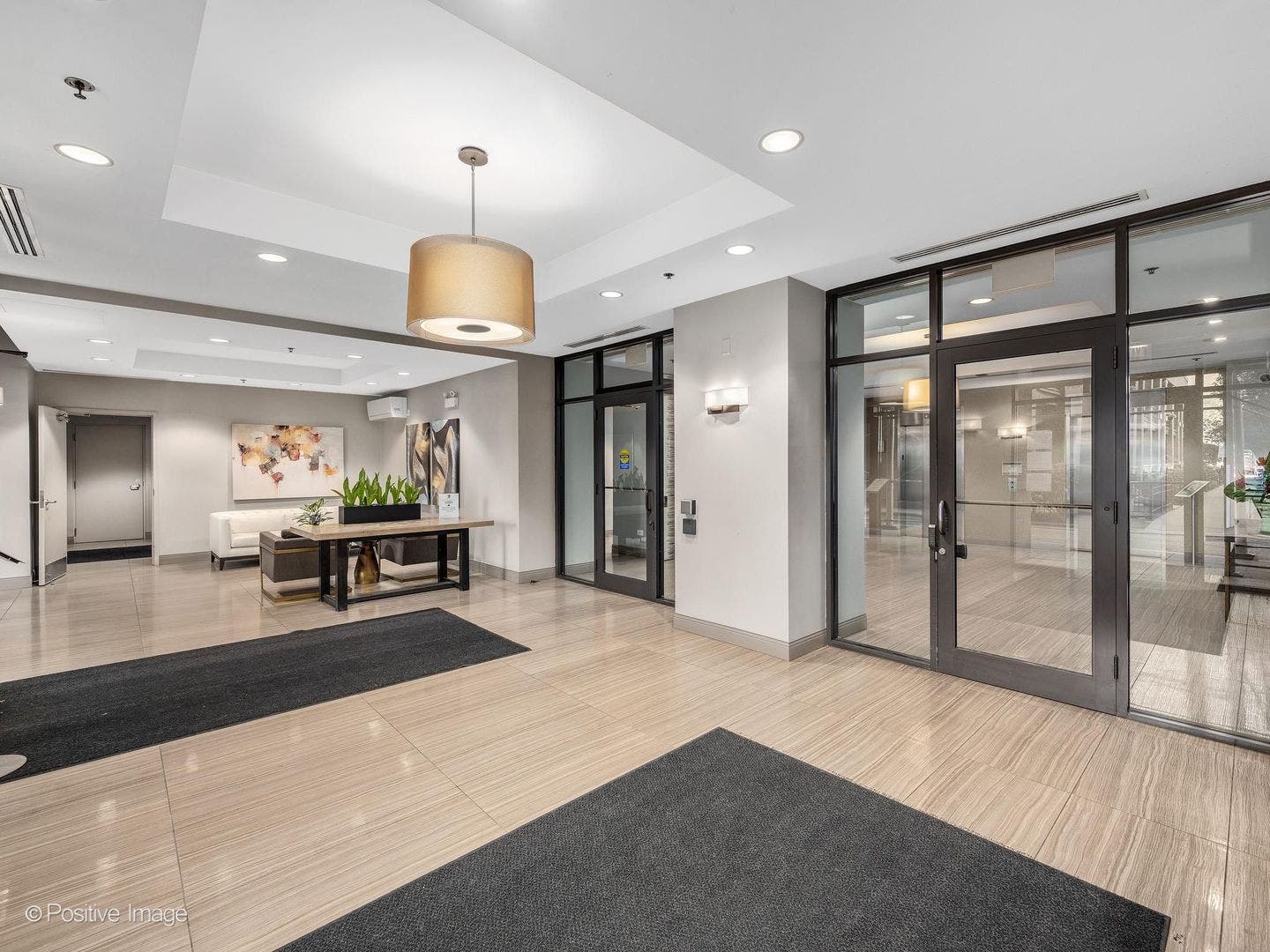 330 N Jefferson Street, #402, Chicago, IL 60661