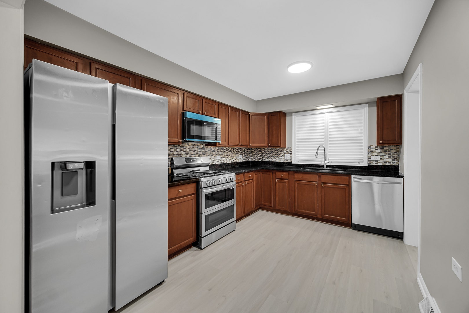 1007 Cedar Avenue, Elgin, IL 60120 1007 Cedar Avenue, Elgin, IL 60120