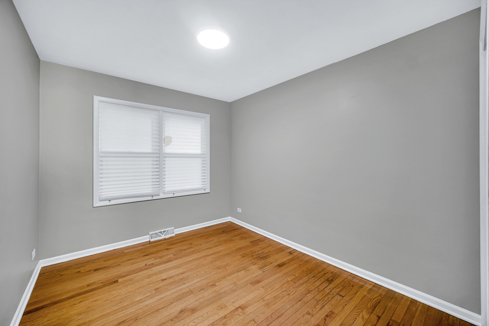 1007 Cedar Avenue, Elgin, IL 60120 1007 Cedar Avenue, Elgin, IL 60120