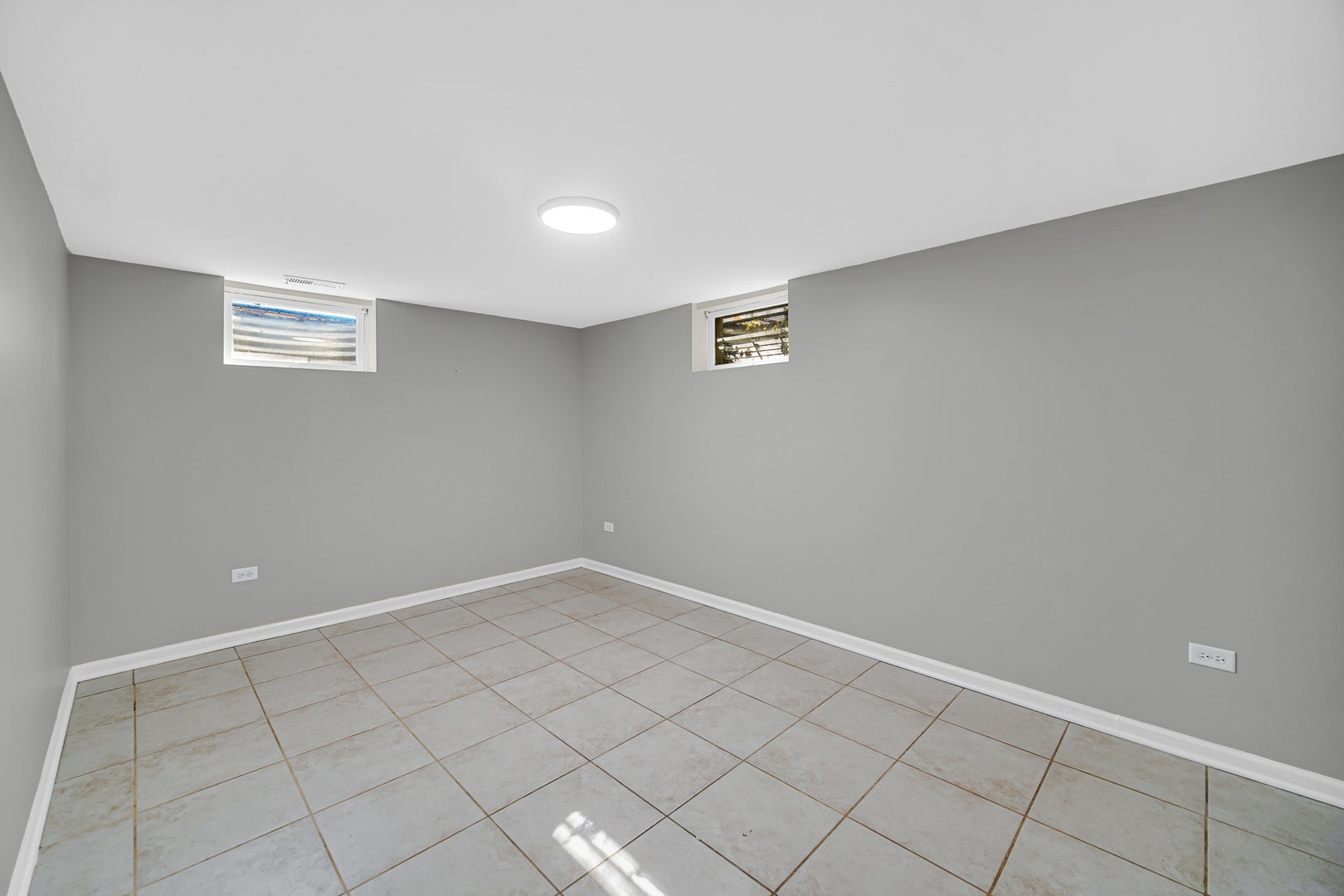 1007 Cedar Avenue, Elgin, IL 60120 1007 Cedar Avenue, Elgin, IL 60120