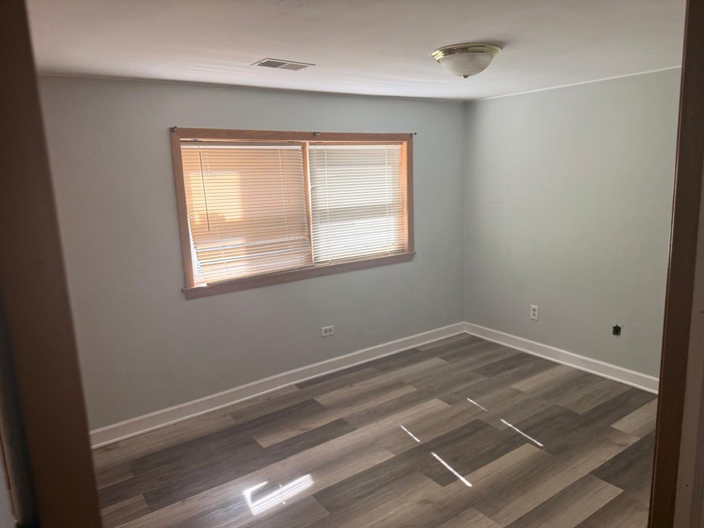 9336 Moody Avenue, Oak Lawn, IL 60453 9336 Moody Avenue, Oak Lawn, IL 60453