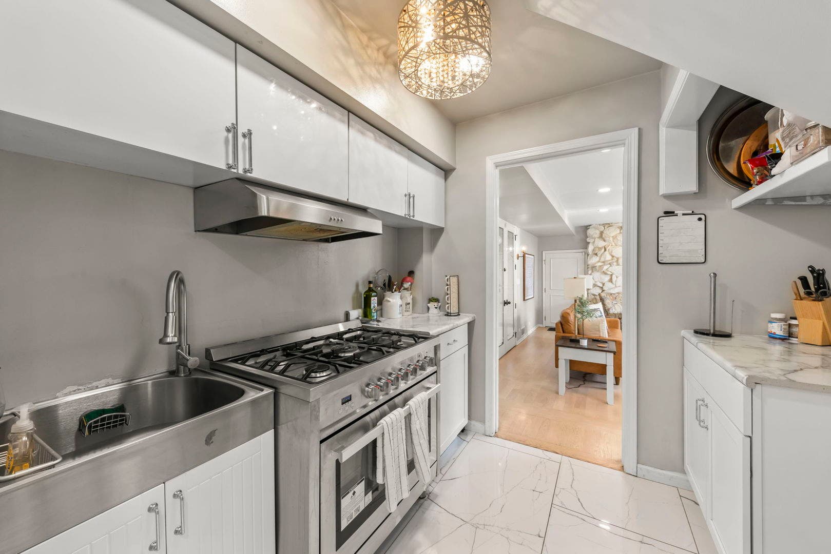 23W735 Hobson Road, Naperville, IL 60540