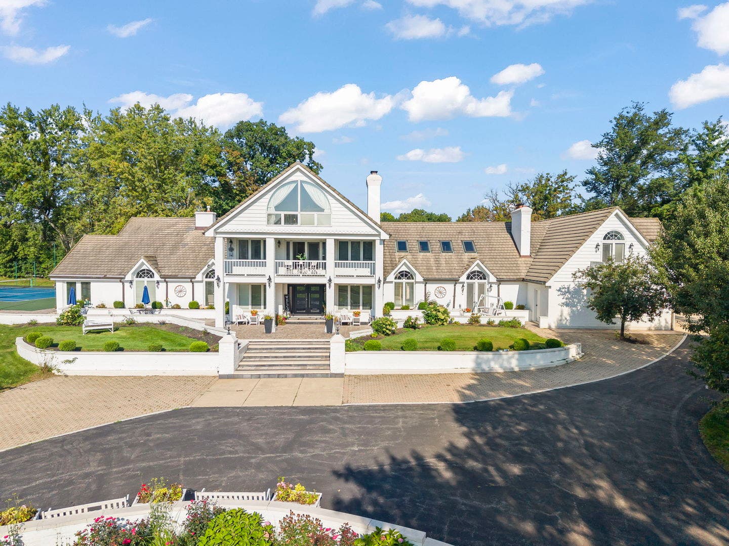 23W735 Hobson Road, Naperville, IL 60540
