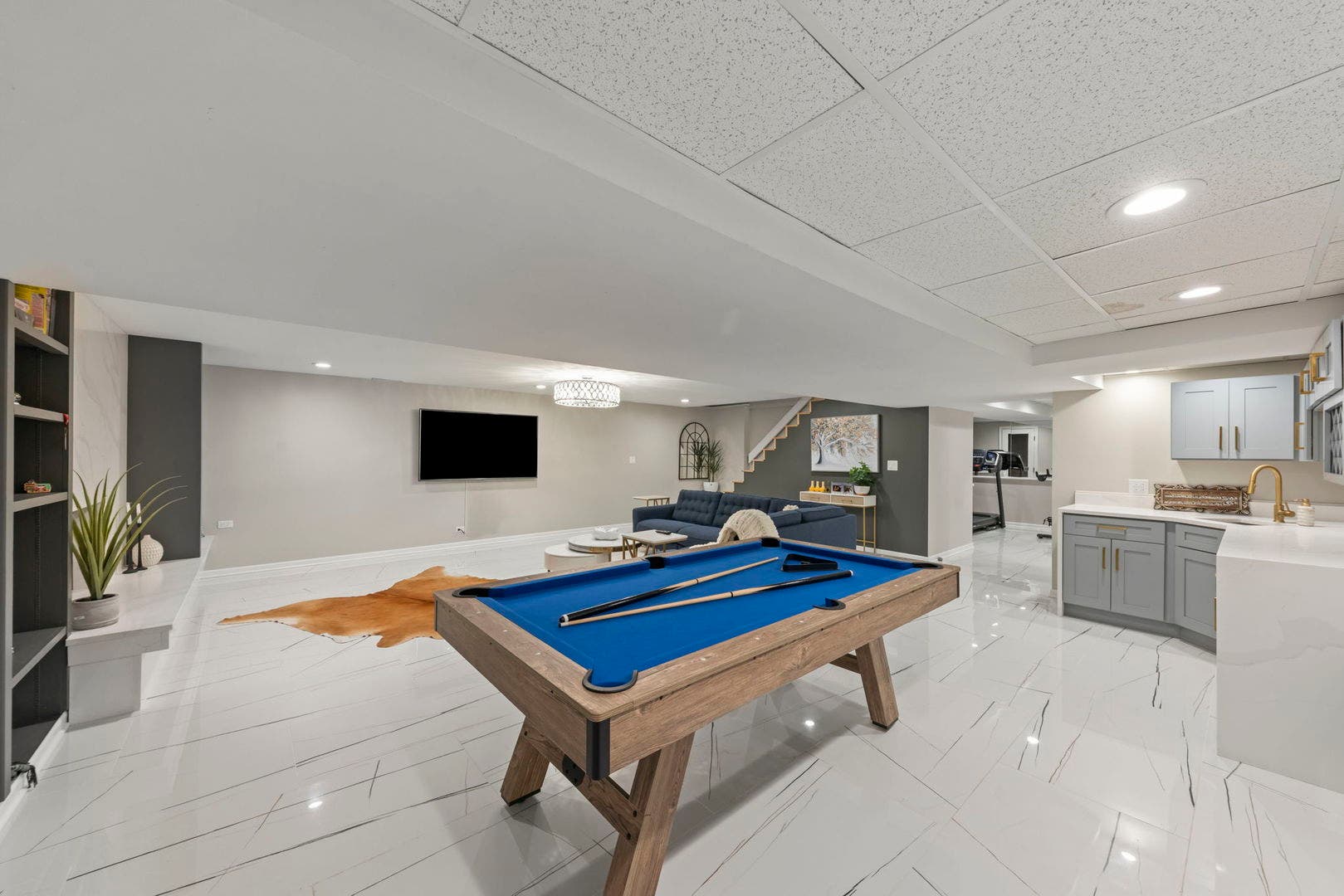 23W735 Hobson Road, Naperville, IL 60540