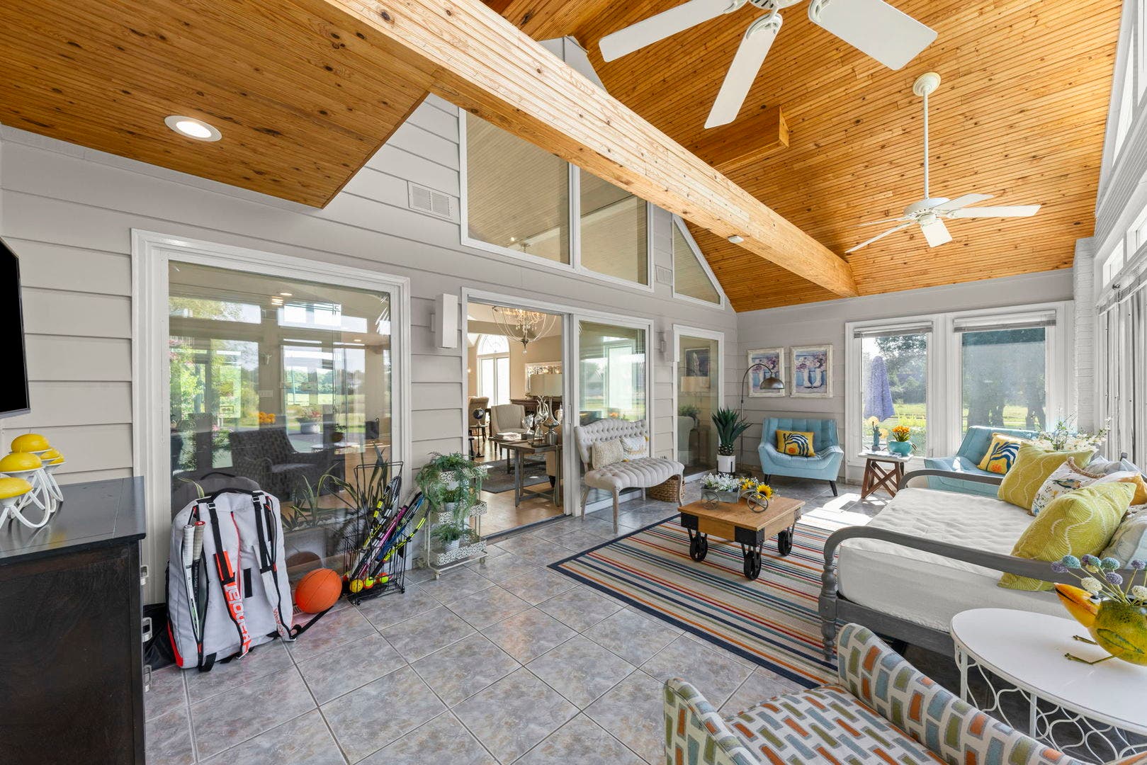 23W735 Hobson Road, Naperville, IL 60540