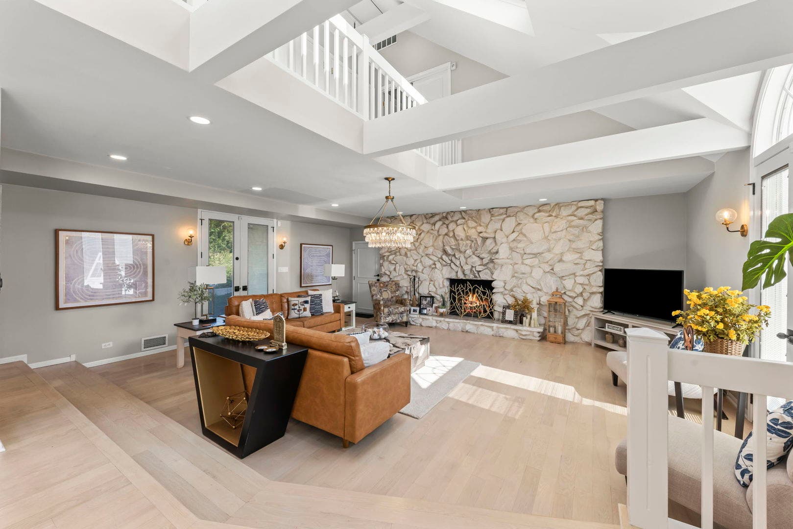 23W735 Hobson Road, Naperville, IL 60540