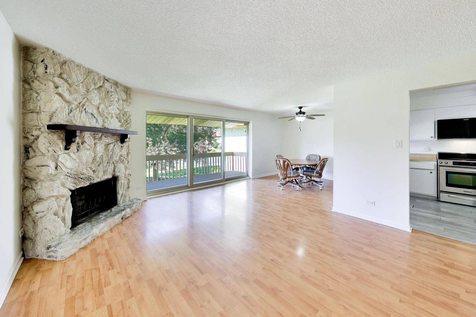 15801 Orlan Brook Drive, #53, Orland Park, IL 60462