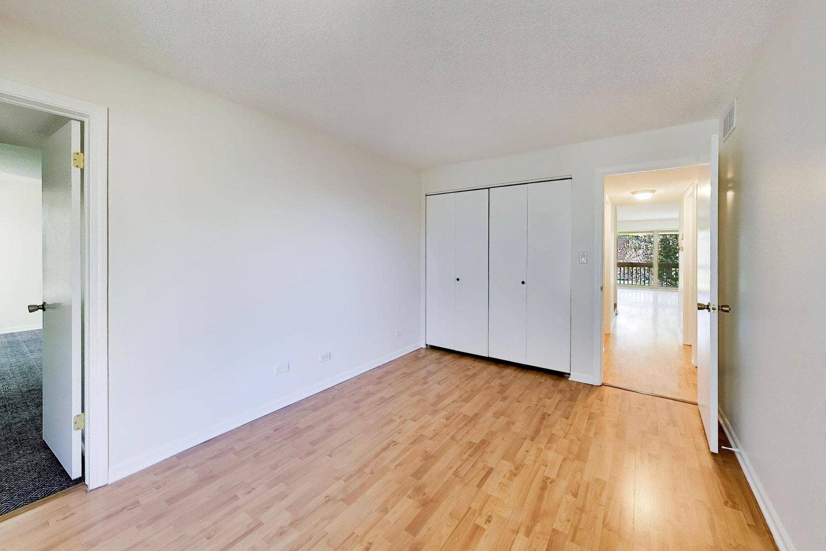 15801 Orlan Brook Drive, #53, Orland Park, IL 60462