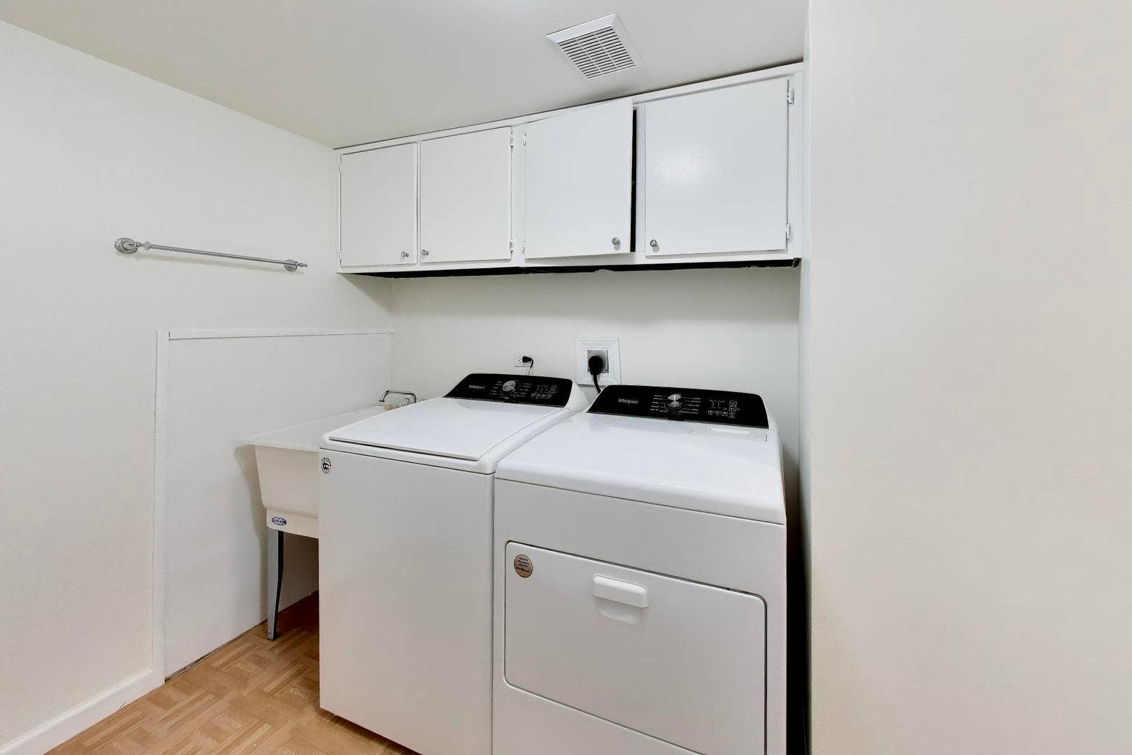 15801 Orlan Brook Drive, #53, Orland Park, IL 60462