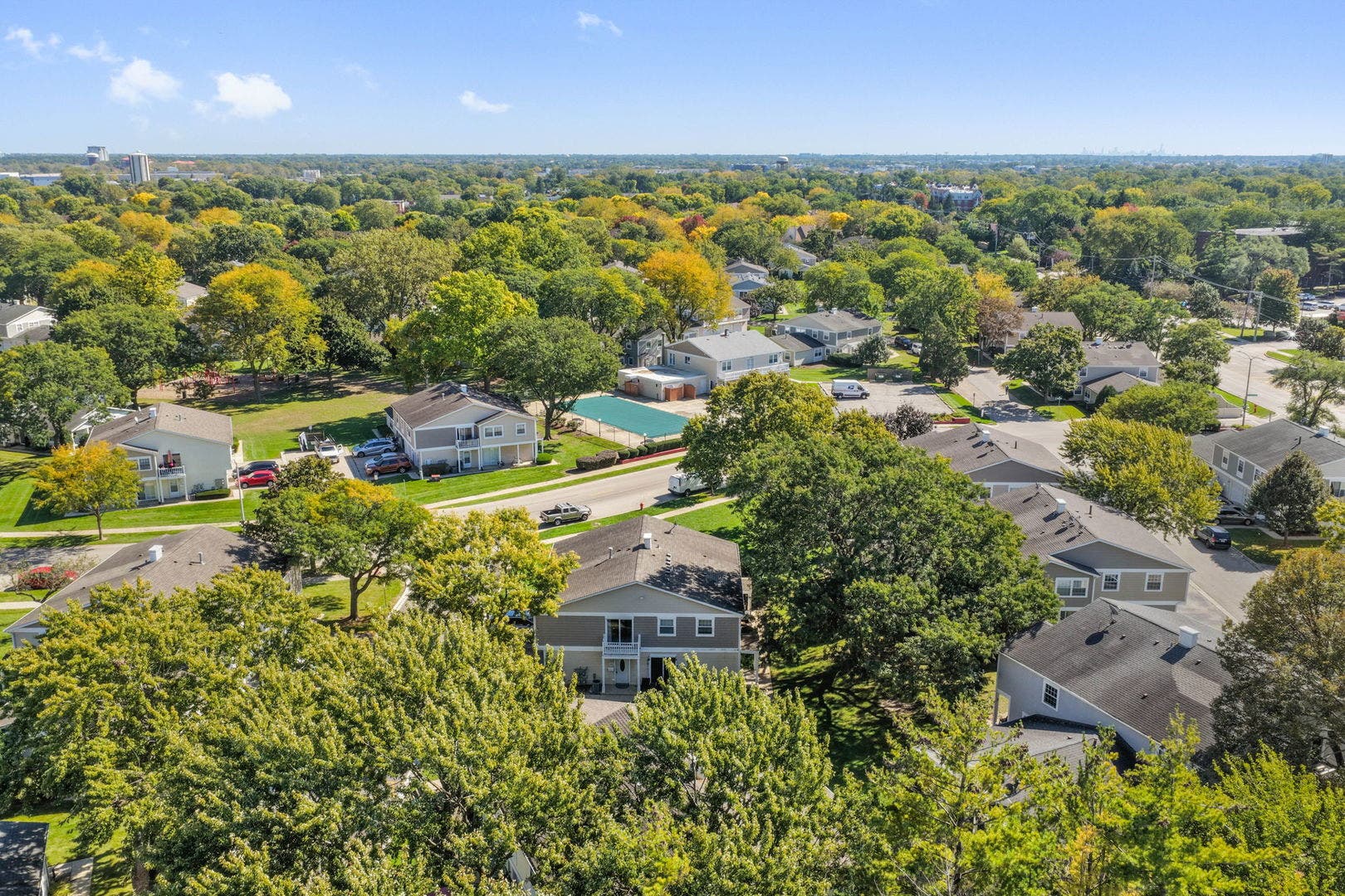 1323 Braver Court, #1323, Wheeling, IL 60090 1323 Braver Court, #1323, Wheeling, IL 60090
