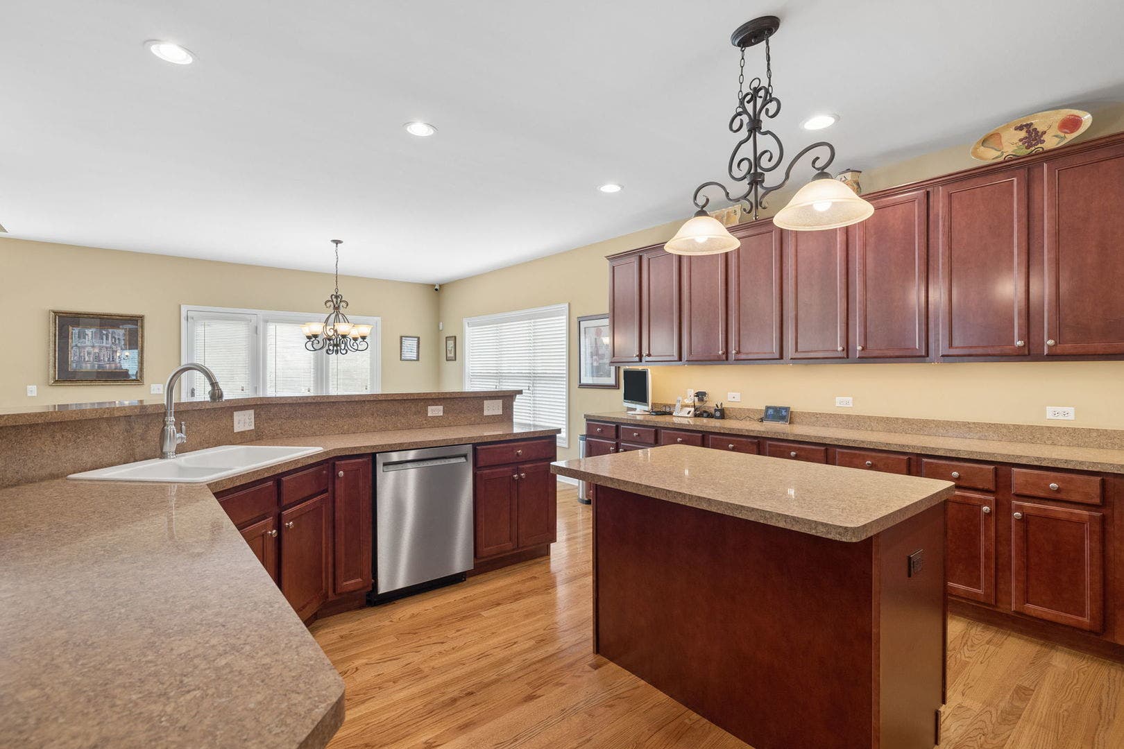 Kitchen with Island and large Breakfast bar