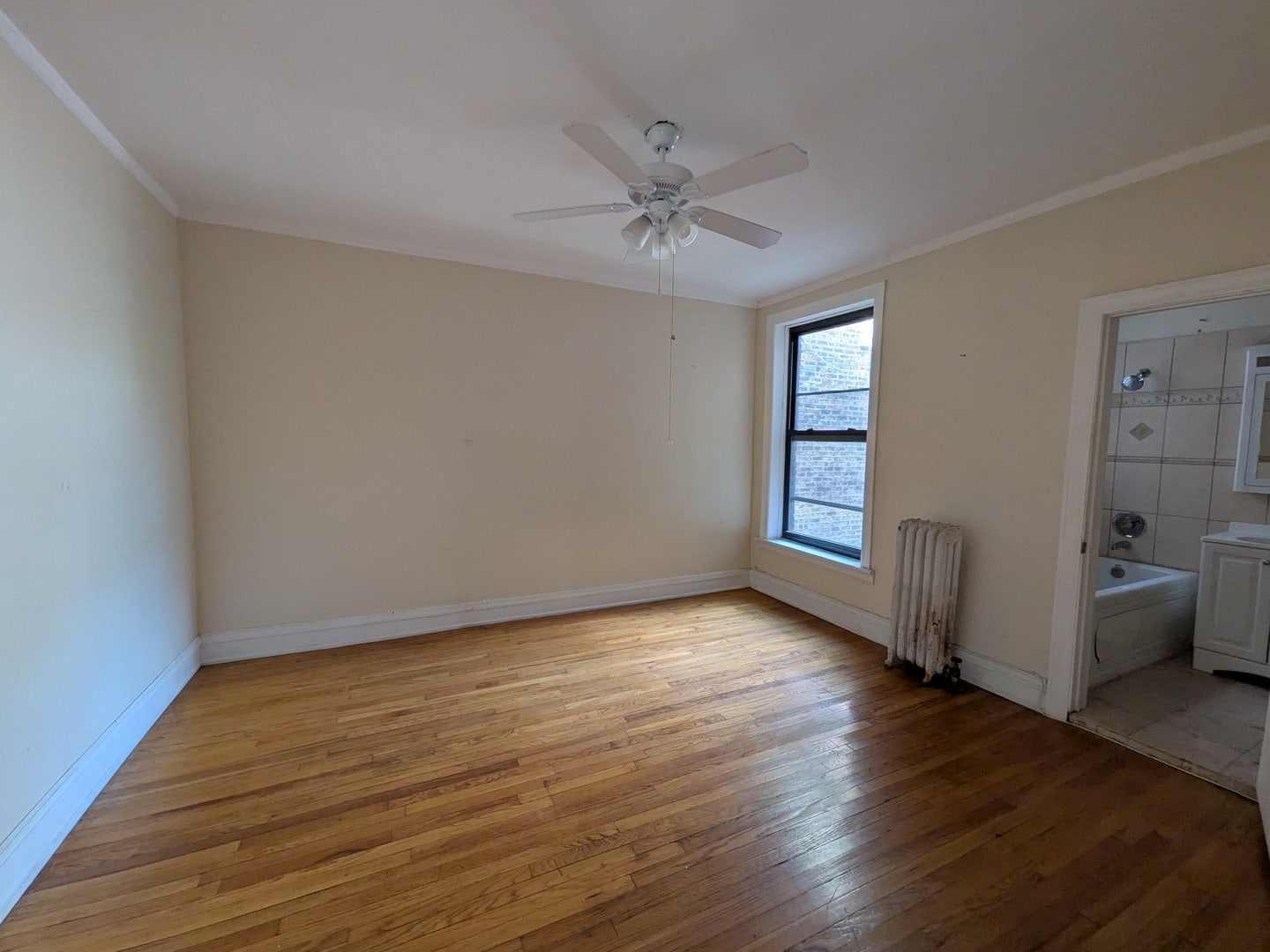 644 E 51st Street, #2W, Chicago, IL 60615 644 E 51st Street, #2W, Chicago, IL 60615