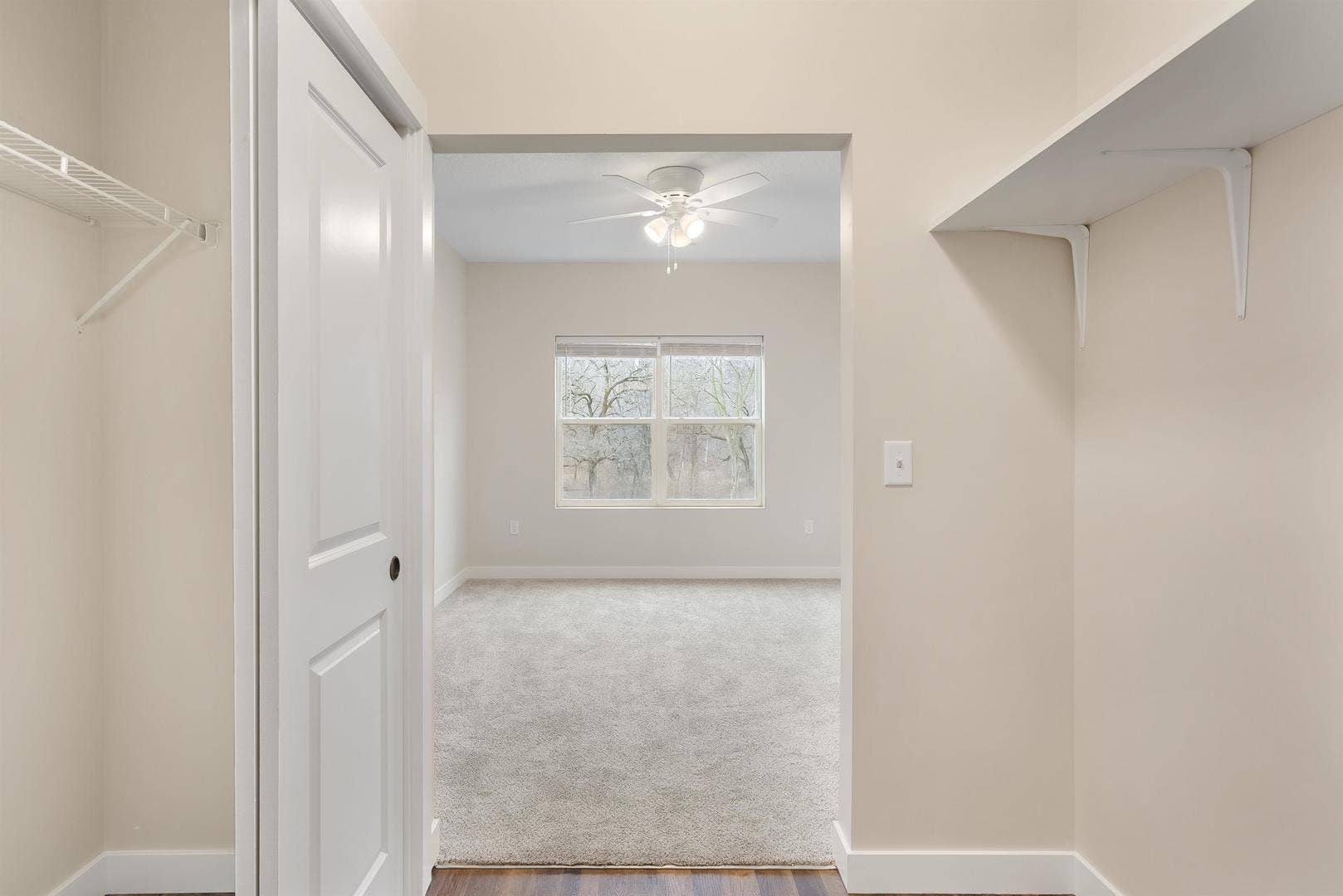 1176 Devils Glen Road, #301, Bettendorf, IA 52722 1176 Devils Glen Road, #301, Bettendorf, IA 52722