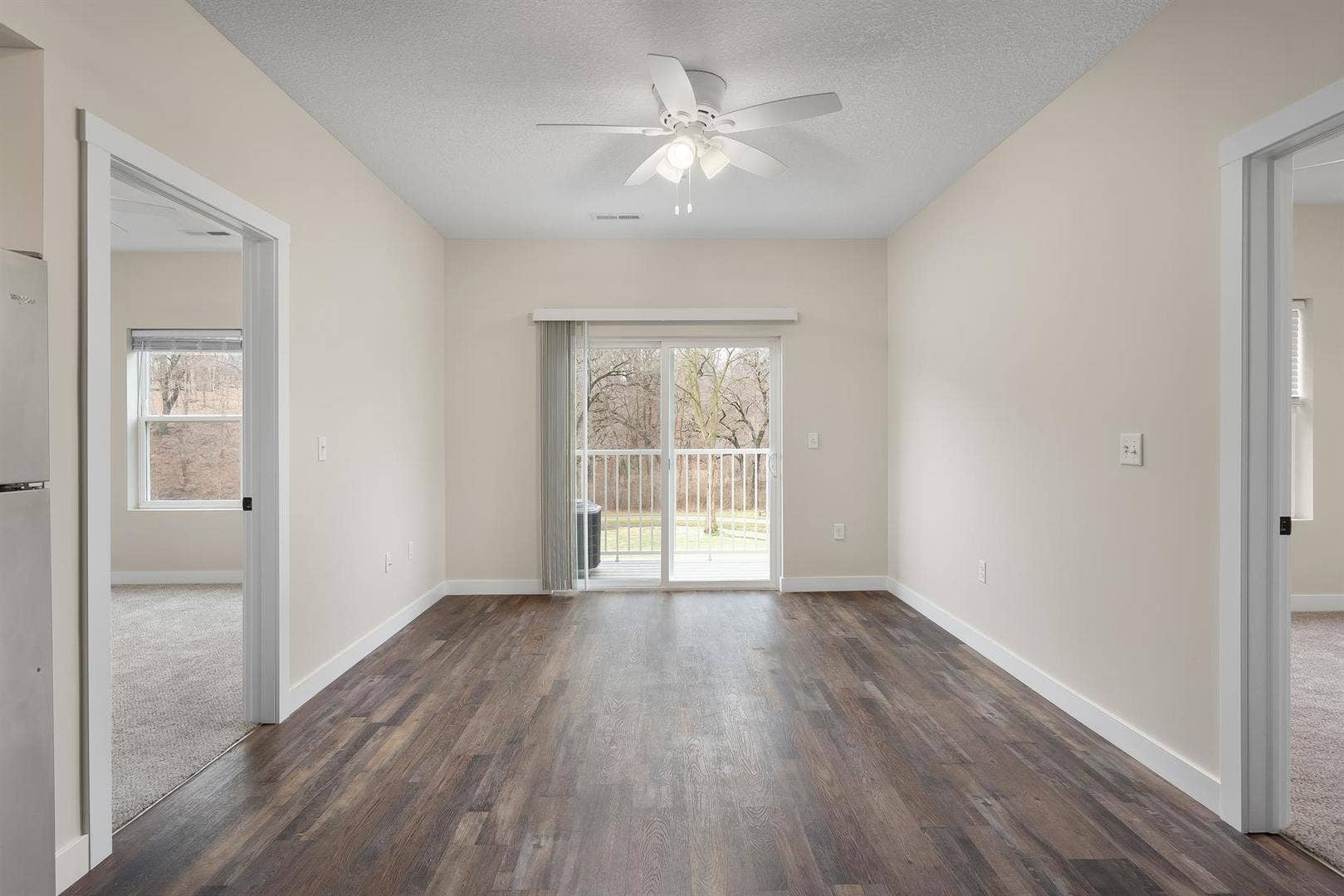 1176 Devils Glen Road, #301, Bettendorf, IA 52722 1176 Devils Glen Road, #301, Bettendorf, IA 52722