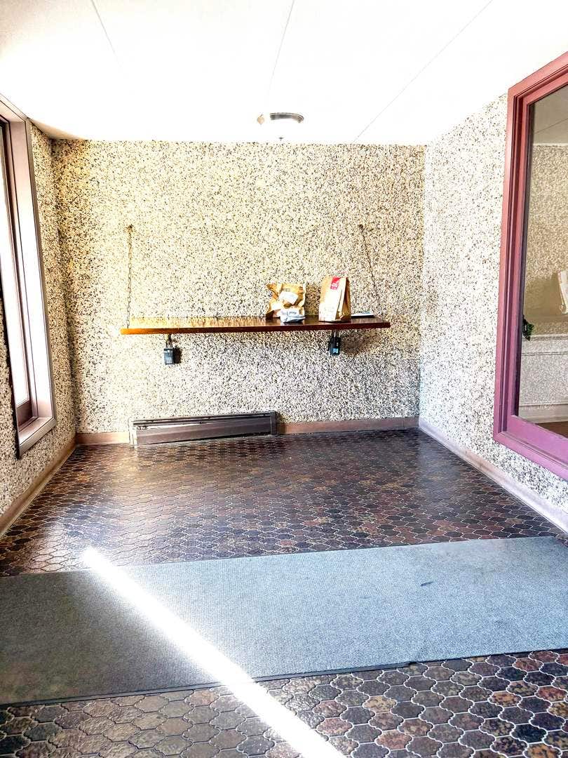 535 S Cleveland Avenue S, #305, Arlington Heights, IL 60005 535 S Cleveland Avenue S, #305, Arlington Heights, IL 60005