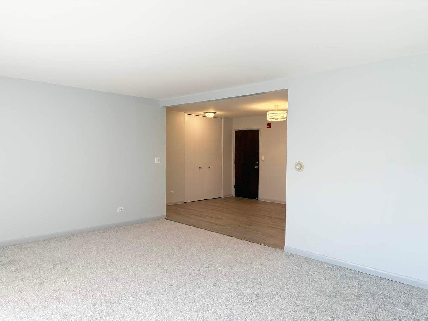 535 S Cleveland Avenue S, #305, Arlington Heights, IL 60005 535 S Cleveland Avenue S, #305, Arlington Heights, IL 60005