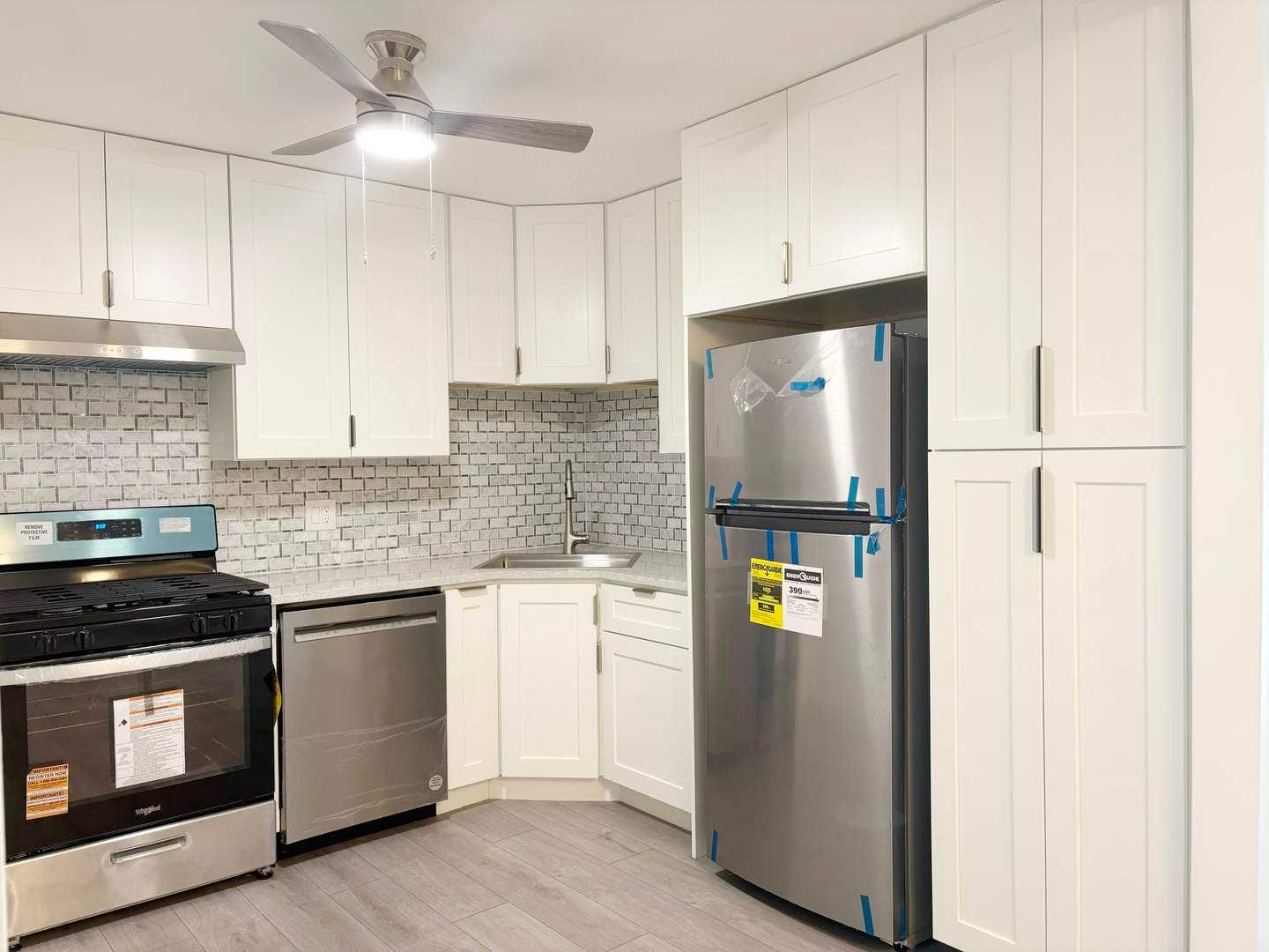 535 S Cleveland Avenue S, #305, Arlington Heights, IL 60005 535 S Cleveland Avenue S, #305, Arlington Heights, IL 60005