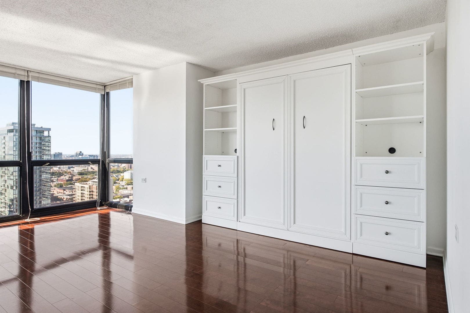 1122 N CLARK Street, #3202, Chicago, IL 60610 1122 N CLARK Street, #3202, Chicago, IL 60610