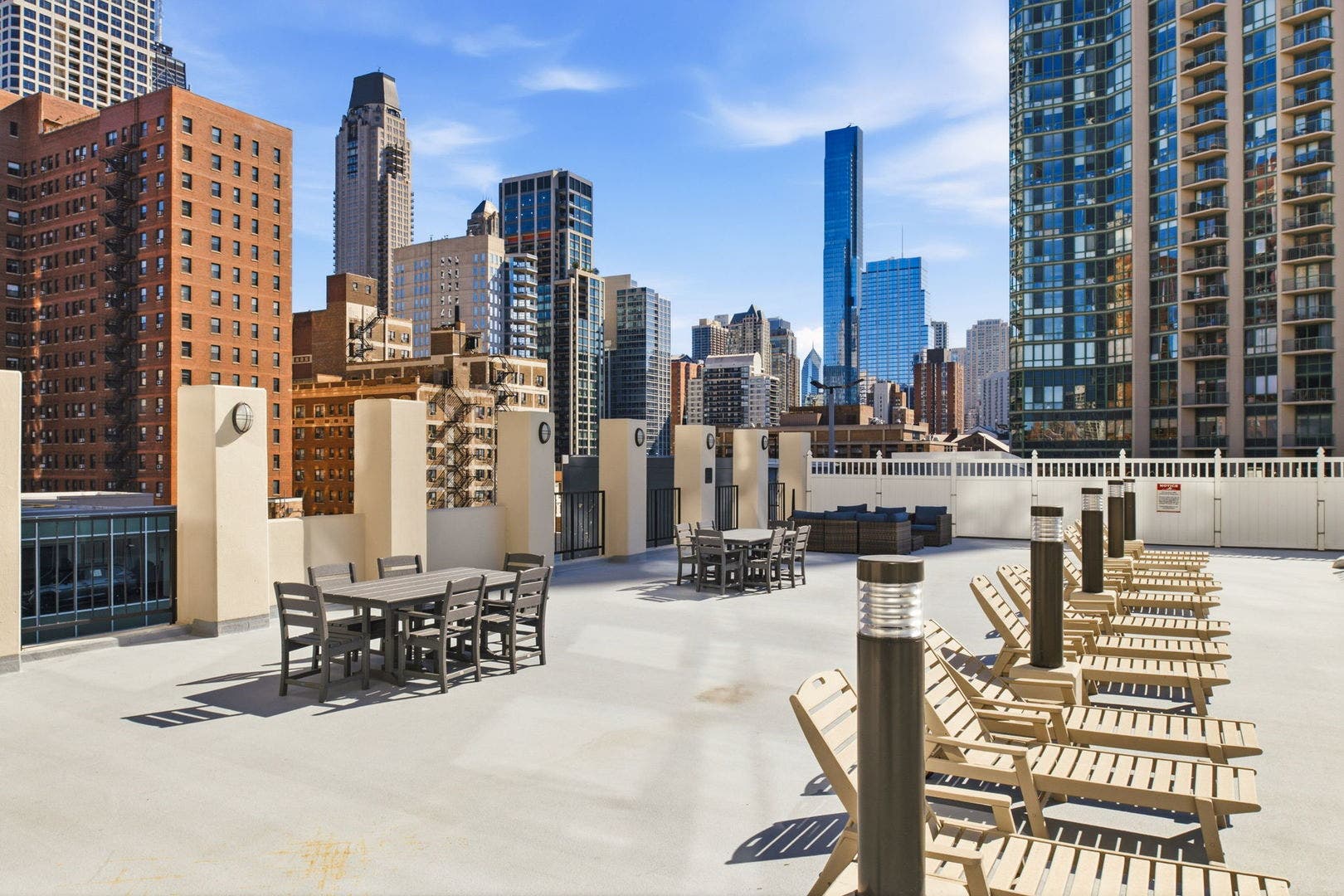 1122 N CLARK Street, #3202, Chicago, IL 60610 1122 N CLARK Street, #3202, Chicago, IL 60610