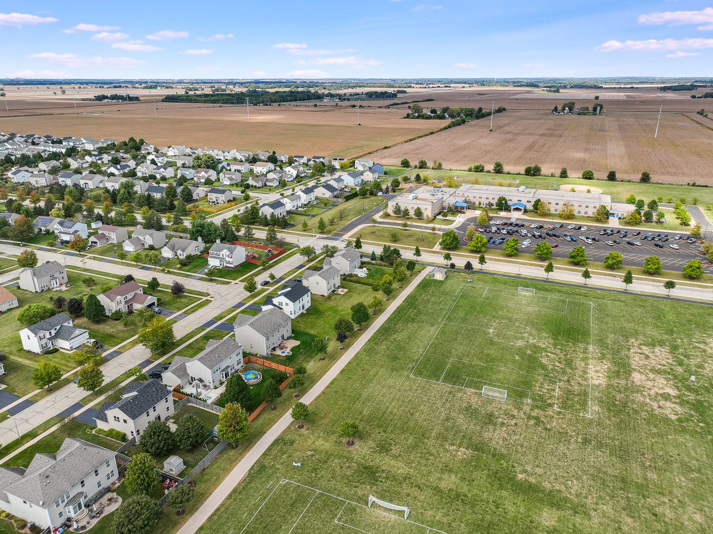 206 Barrett Drive, #D, Yorkville, IL 60560
