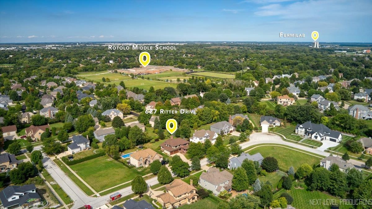 627 Ritter Drive, Batavia, IL 60510 Aerial drone of area
