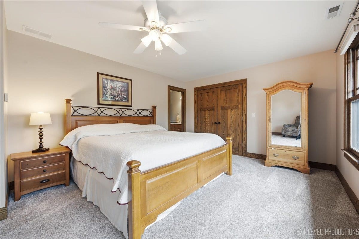 627 Ritter Drive, Batavia, IL 60510 3rd Bedroom upper level