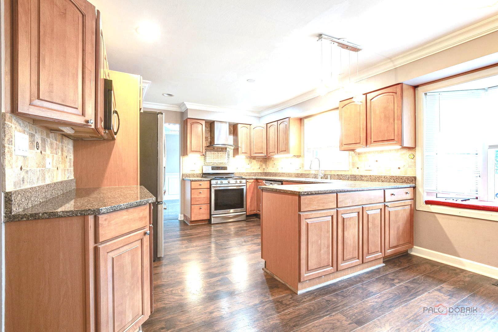 562 Applegate Lane, Lake Zurich, IL 60047 562 Applegate Lane, Lake Zurich, IL 60047