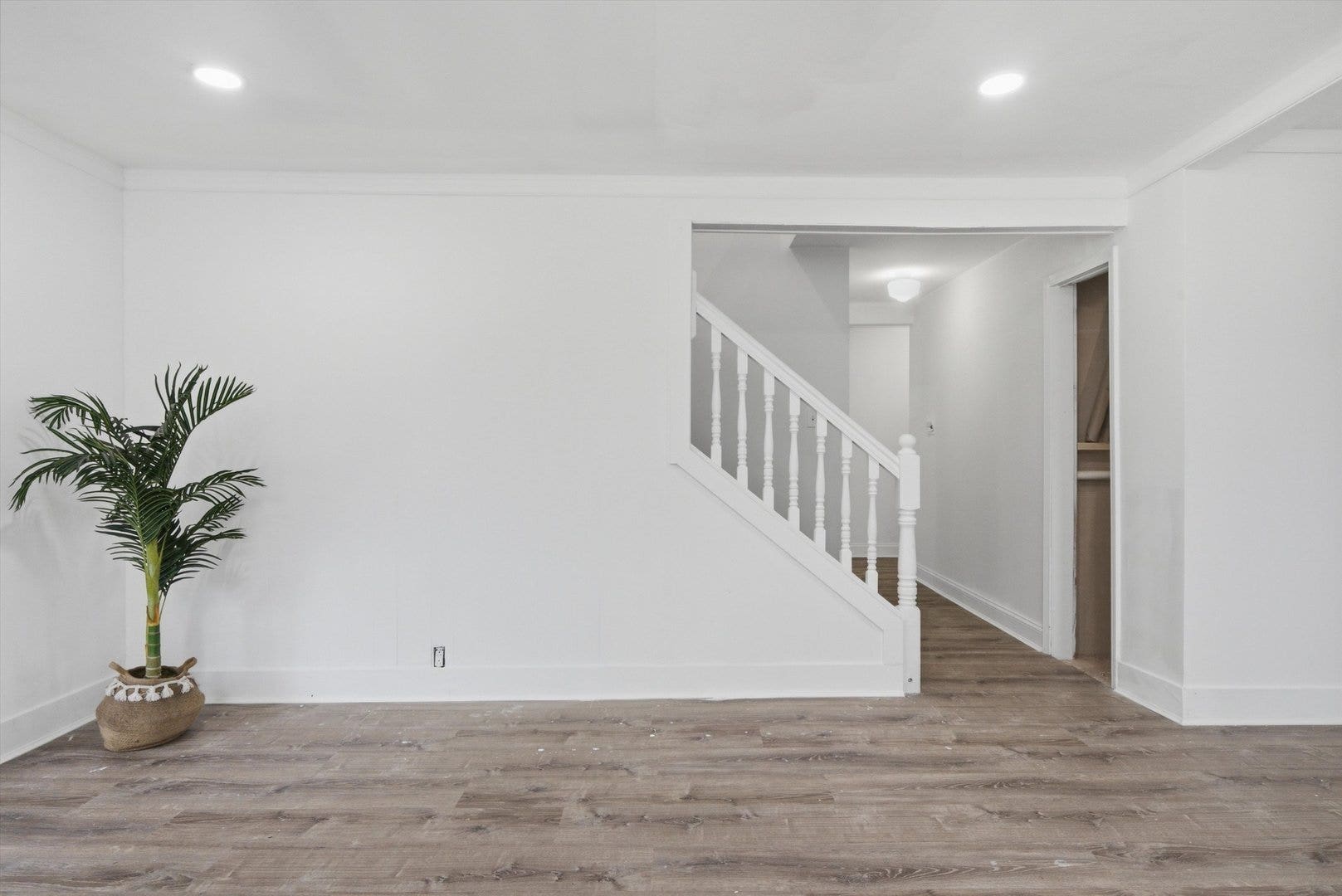 911 Kohley Road, Lisle, IL 60532 911 Kohley Road, Lisle, IL 60532