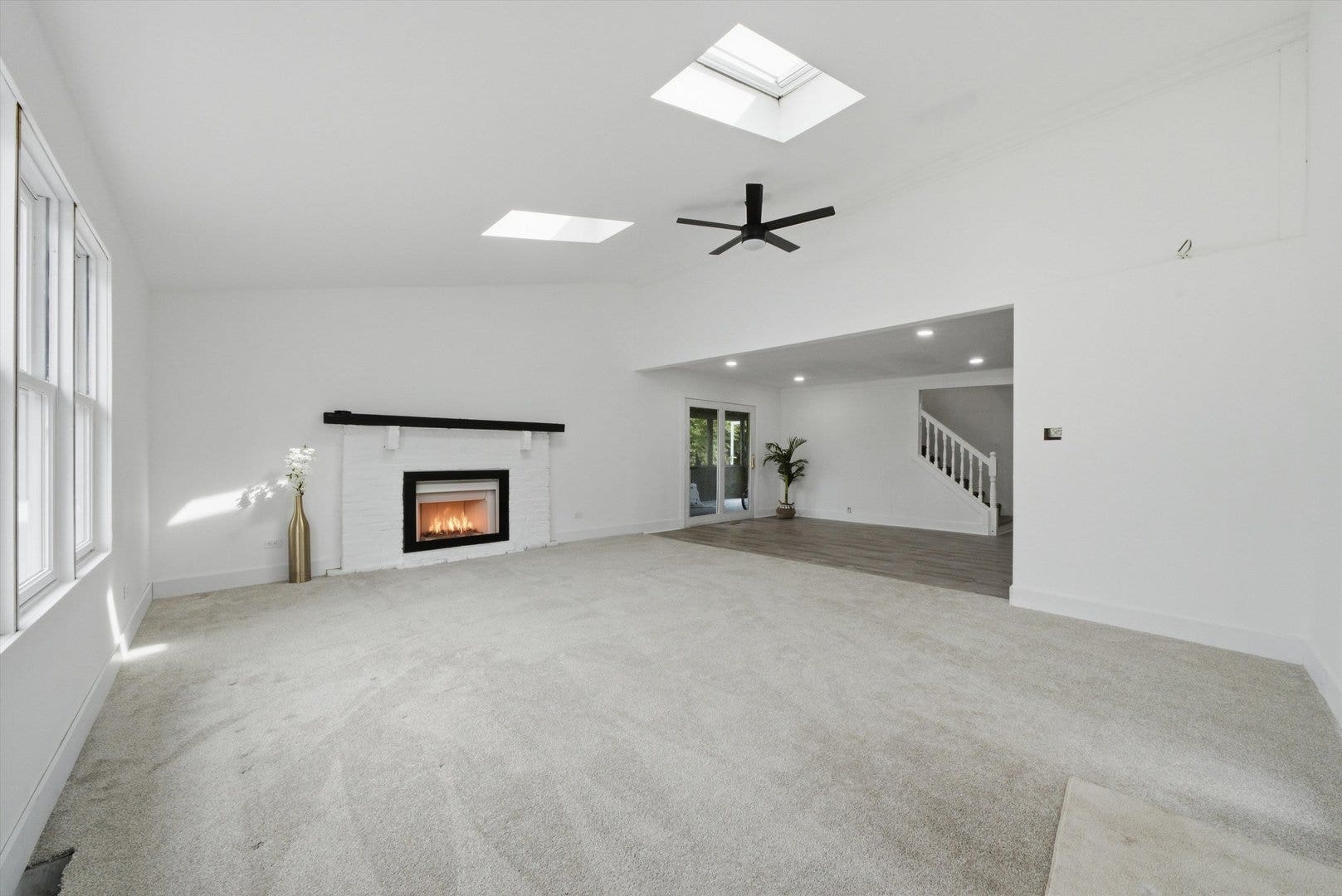 911 Kohley Road, Lisle, IL 60532 911 Kohley Road, Lisle, IL 60532