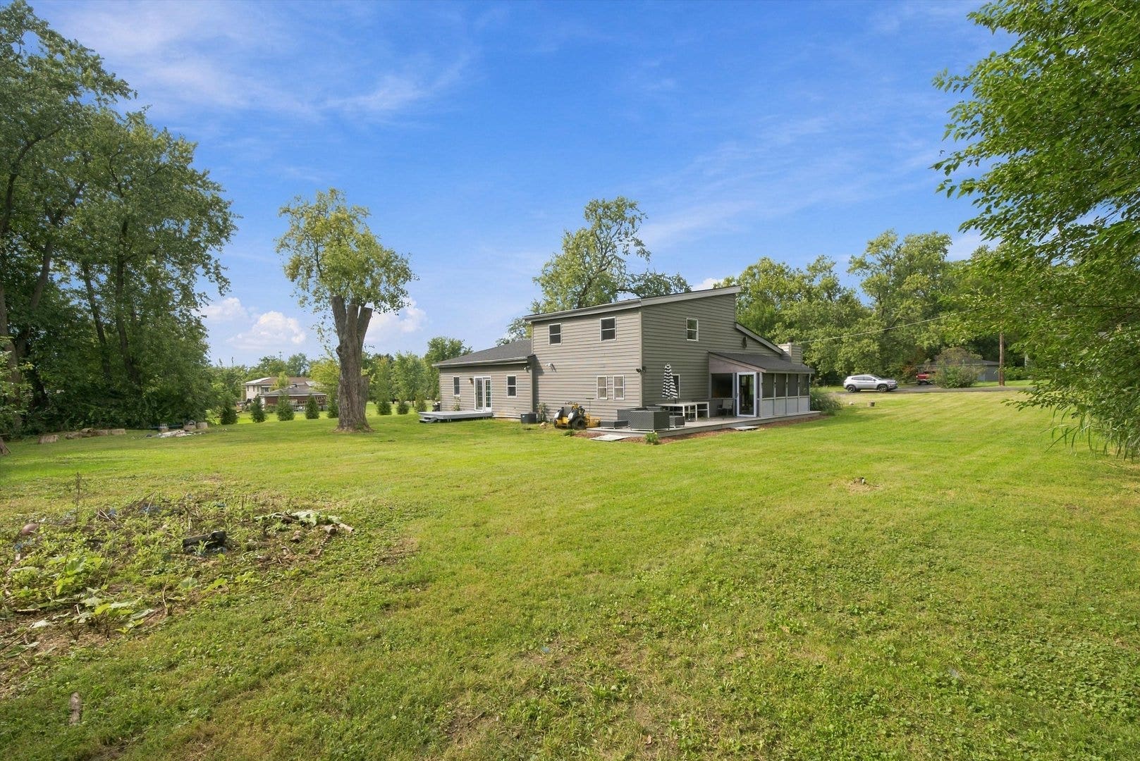 911 Kohley Road, Lisle, IL 60532 911 Kohley Road, Lisle, IL 60532