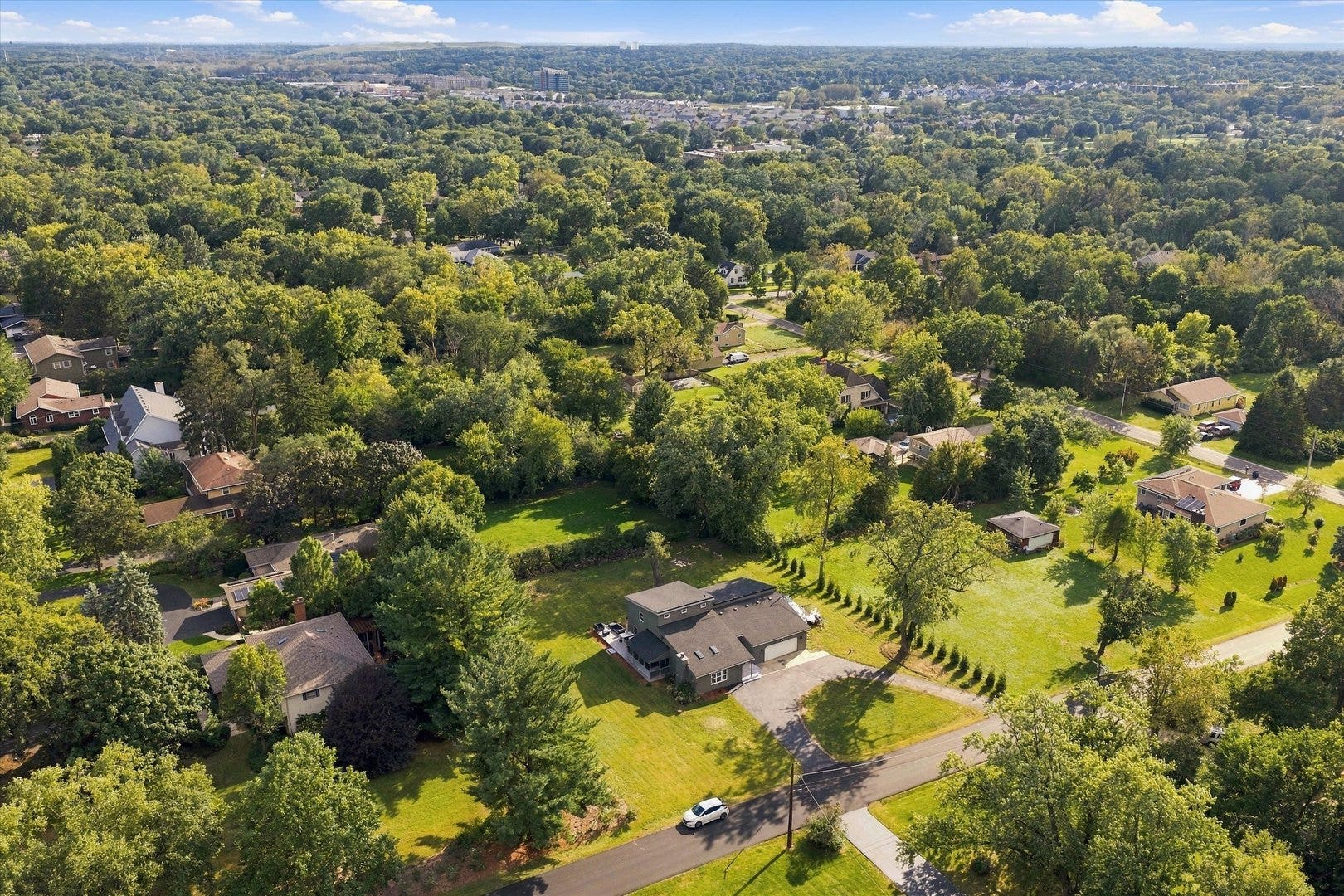 911 Kohley Road, Lisle, IL 60532 911 Kohley Road, Lisle, IL 60532