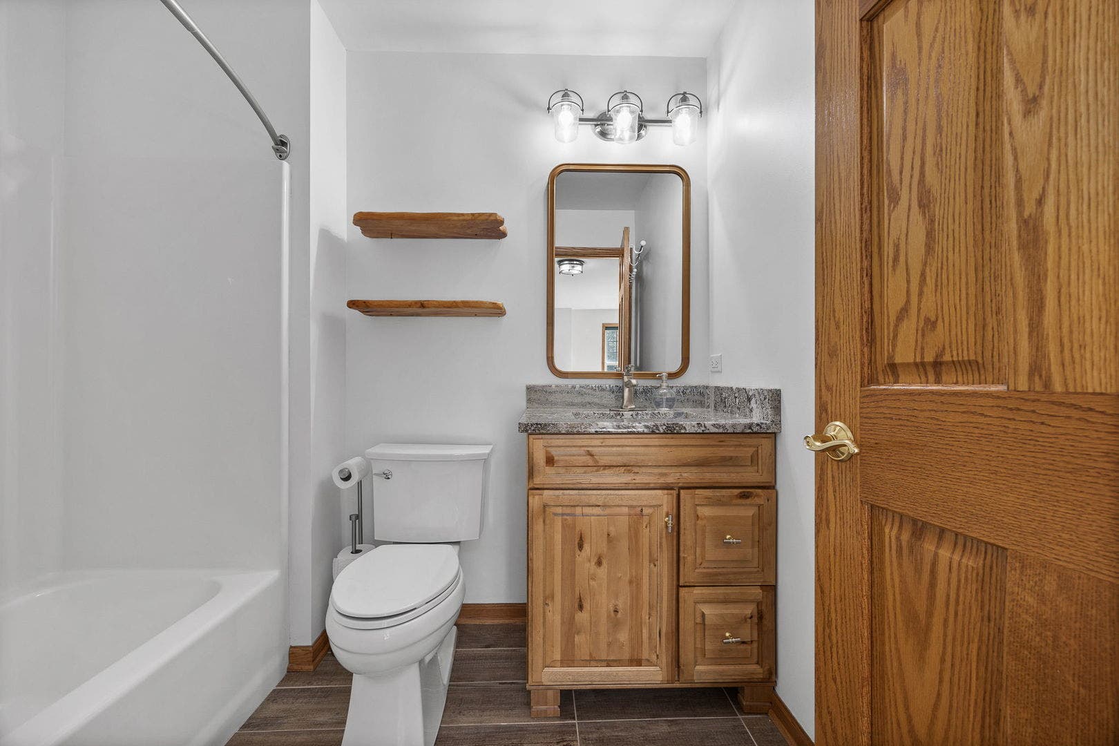 2139 Ashley Court, #2139, Downers Grove, IL 60515 2139 Ashley Court, #2139, Downers Grove, IL 60515