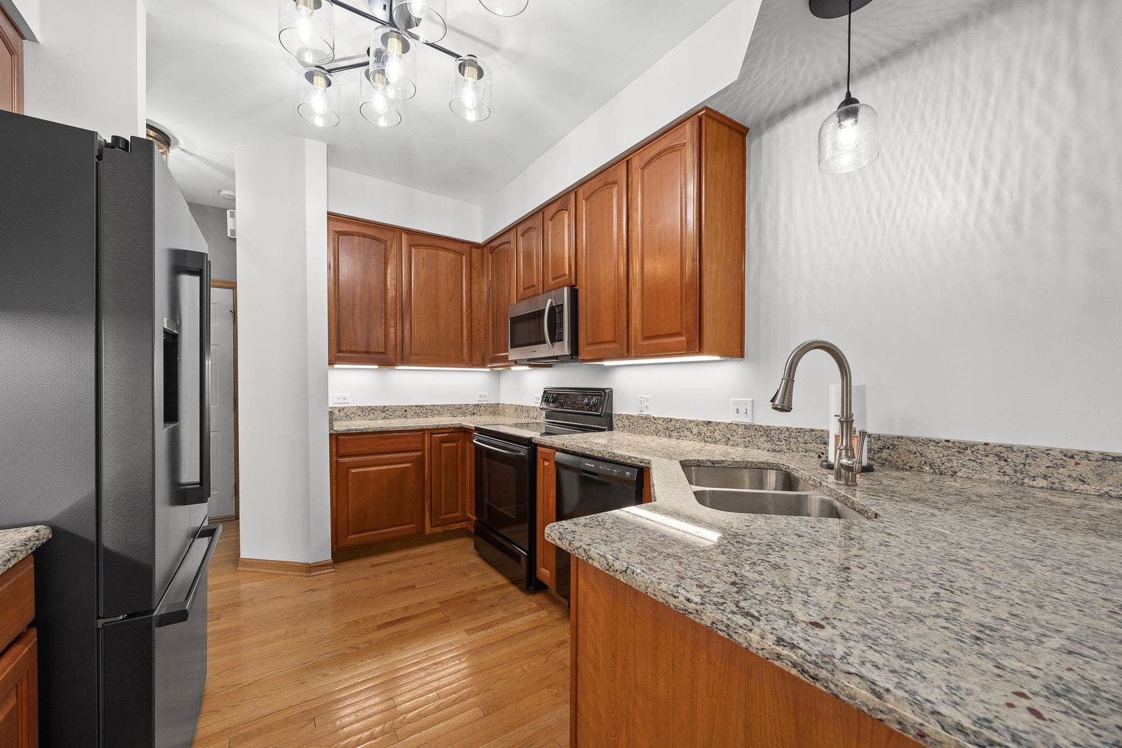 2139 Ashley Court, #2139, Downers Grove, IL 60515 2139 Ashley Court, #2139, Downers Grove, IL 60515