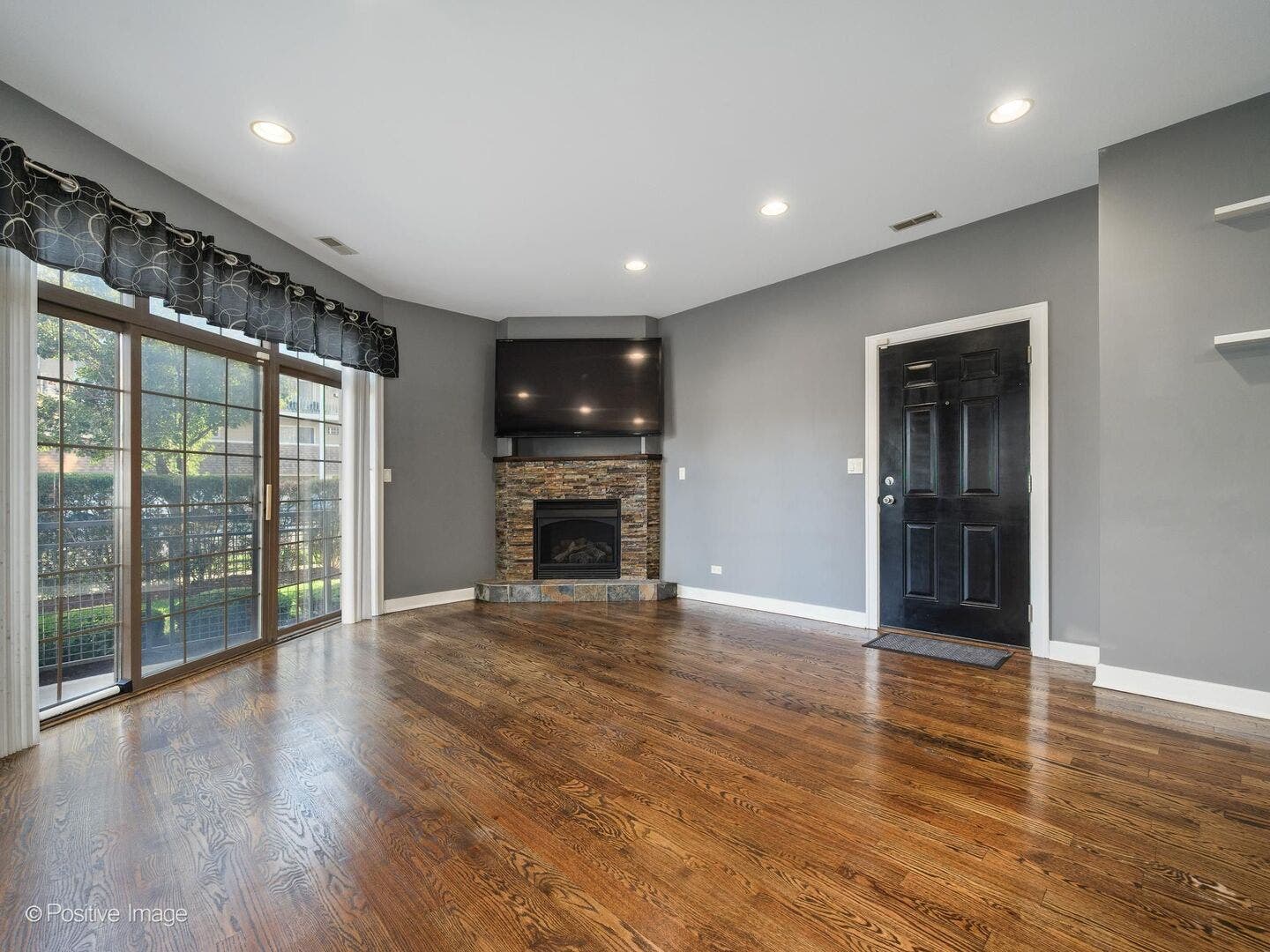 7932 W GRAND Avenue, #1E, Elmwood Park, IL 60707 7932 W GRAND Avenue, #1E, Elmwood Park, IL 60707
