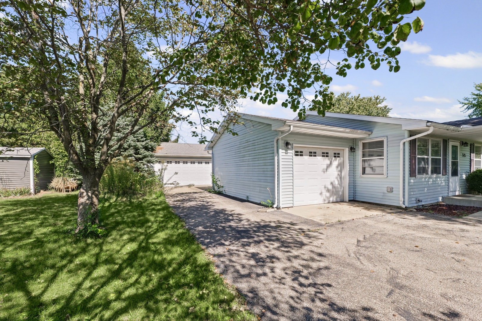 512 Ridge Road, Philo, IL 61864 512 Ridge Road, Philo, IL 61864