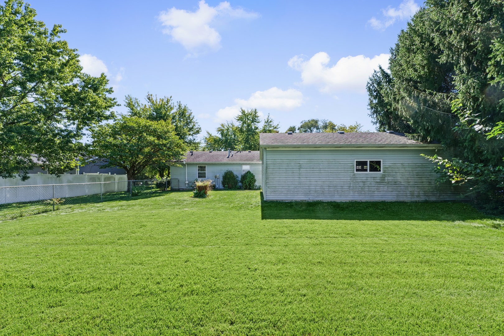512 Ridge Road, Philo, IL 61864 512 Ridge Road, Philo, IL 61864