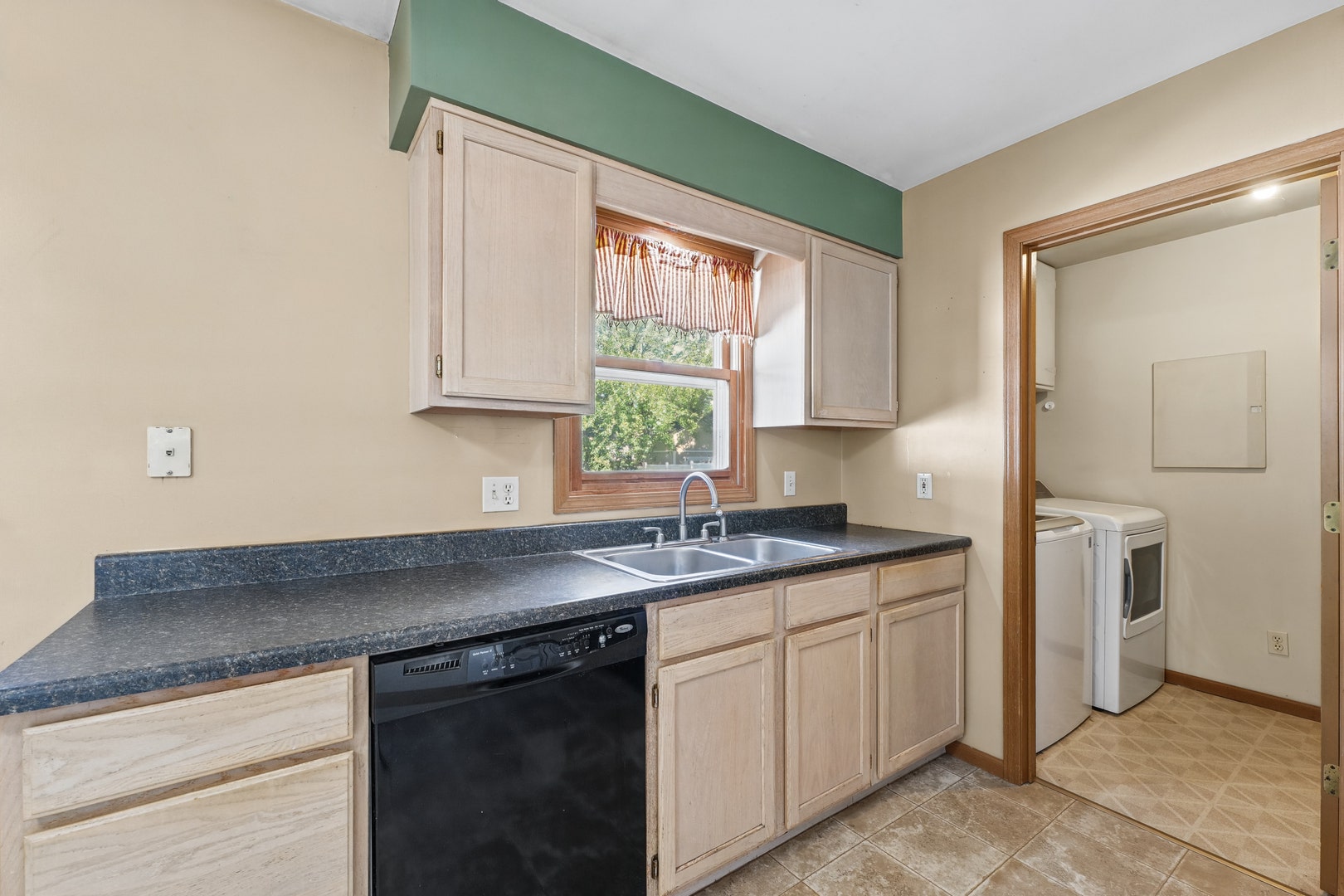 512 Ridge Road, Philo, IL 61864 512 Ridge Road, Philo, IL 61864