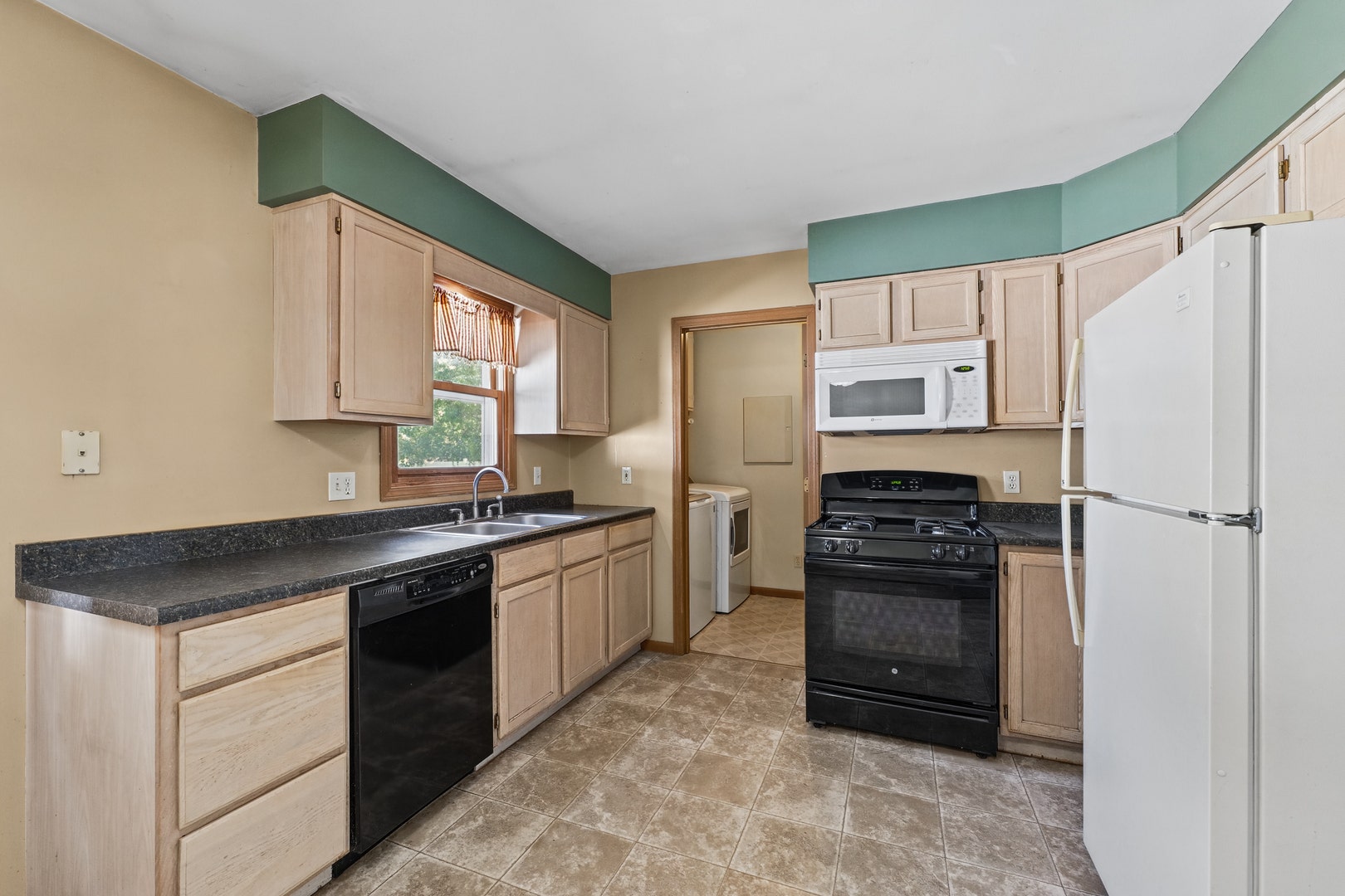 512 Ridge Road, Philo, IL 61864 512 Ridge Road, Philo, IL 61864