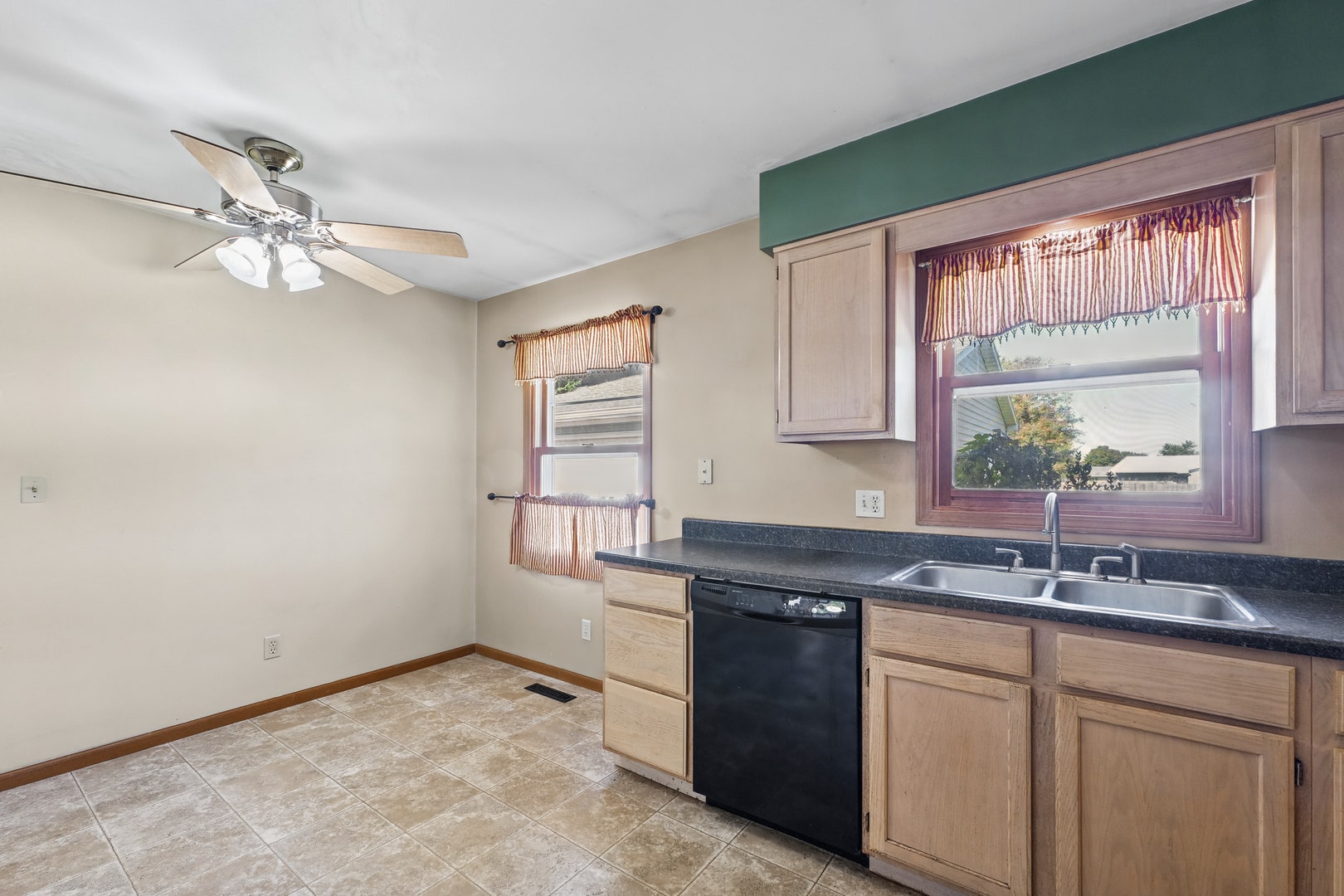 512 Ridge Road, Philo, IL 61864 512 Ridge Road, Philo, IL 61864