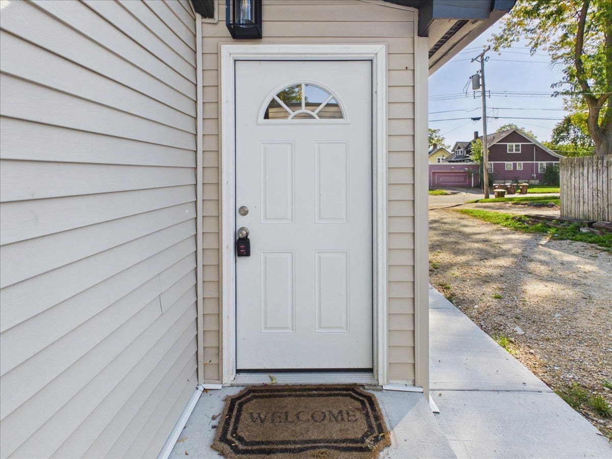 1027 Garfield Avenue, Belvidere, IL 61008 1027 Garfield Avenue, Belvidere, IL 61008