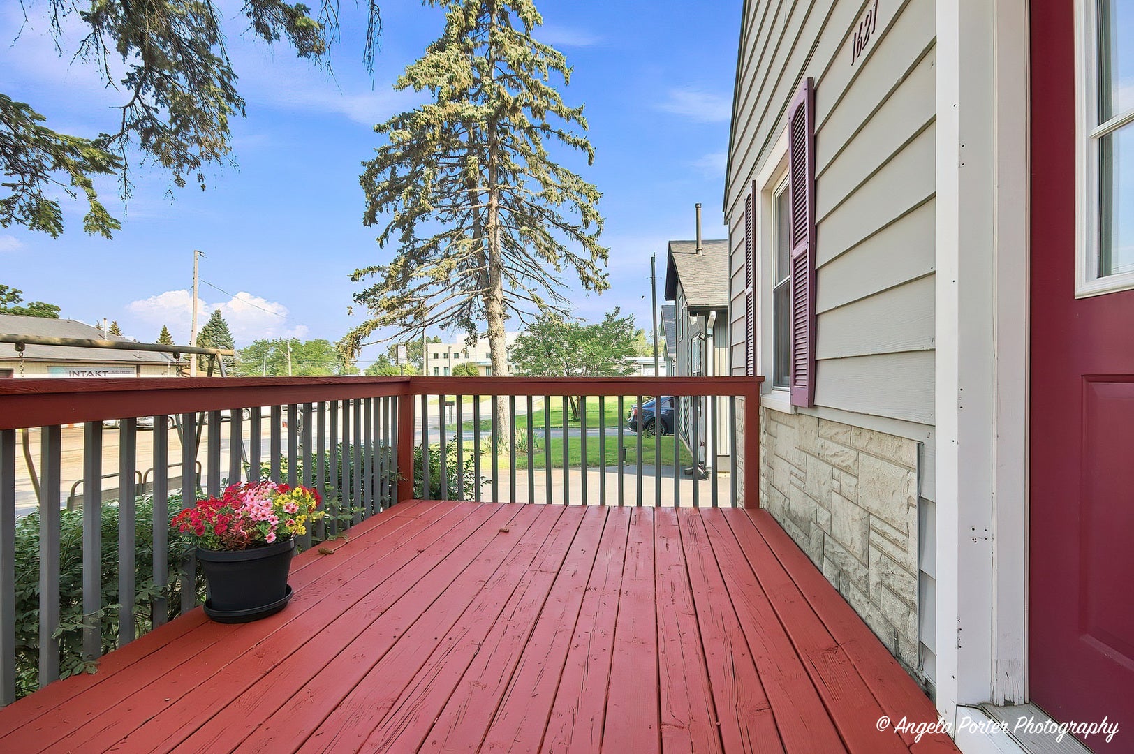 1621 ROUND LAKE Drive, Round Lake Beach, IL 60073 1621 ROUND LAKE Drive, Round Lake Beach, IL 60073