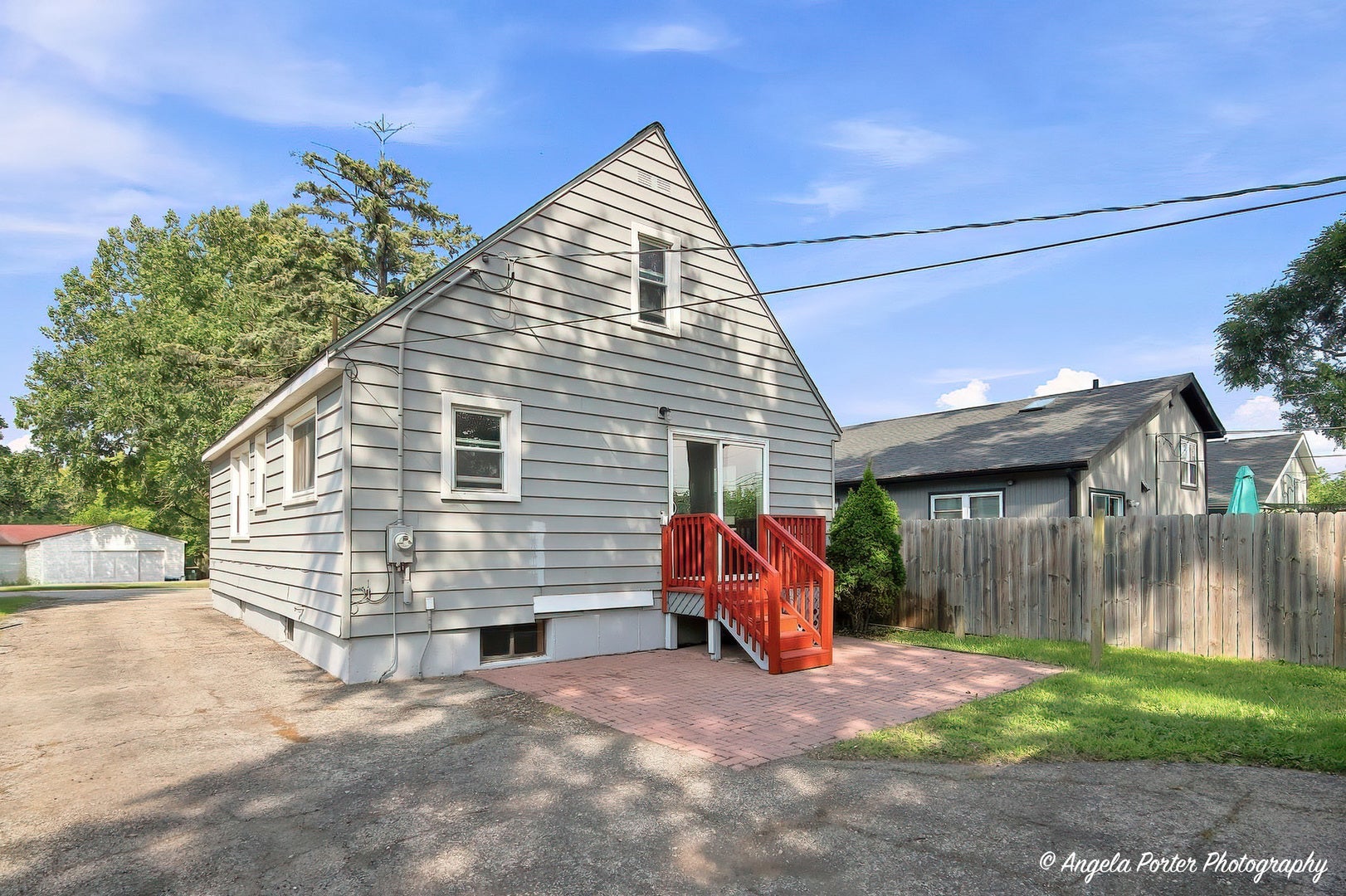 1621 ROUND LAKE Drive, Round Lake Beach, IL 60073 1621 ROUND LAKE Drive, Round Lake Beach, IL 60073