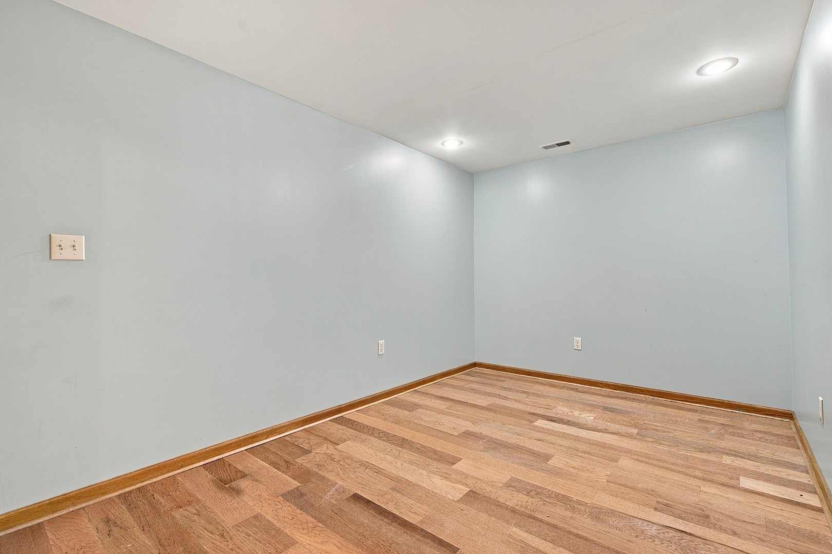 4516 Hillside Court, Crystal Lake, IL 60012 4516 Hillside Court, Crystal Lake, IL 60012