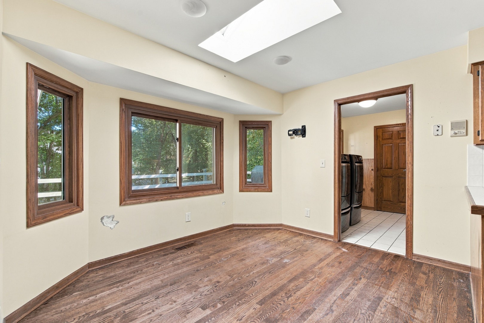 4516 Hillside Court, Crystal Lake, IL 60012 4516 Hillside Court, Crystal Lake, IL 60012