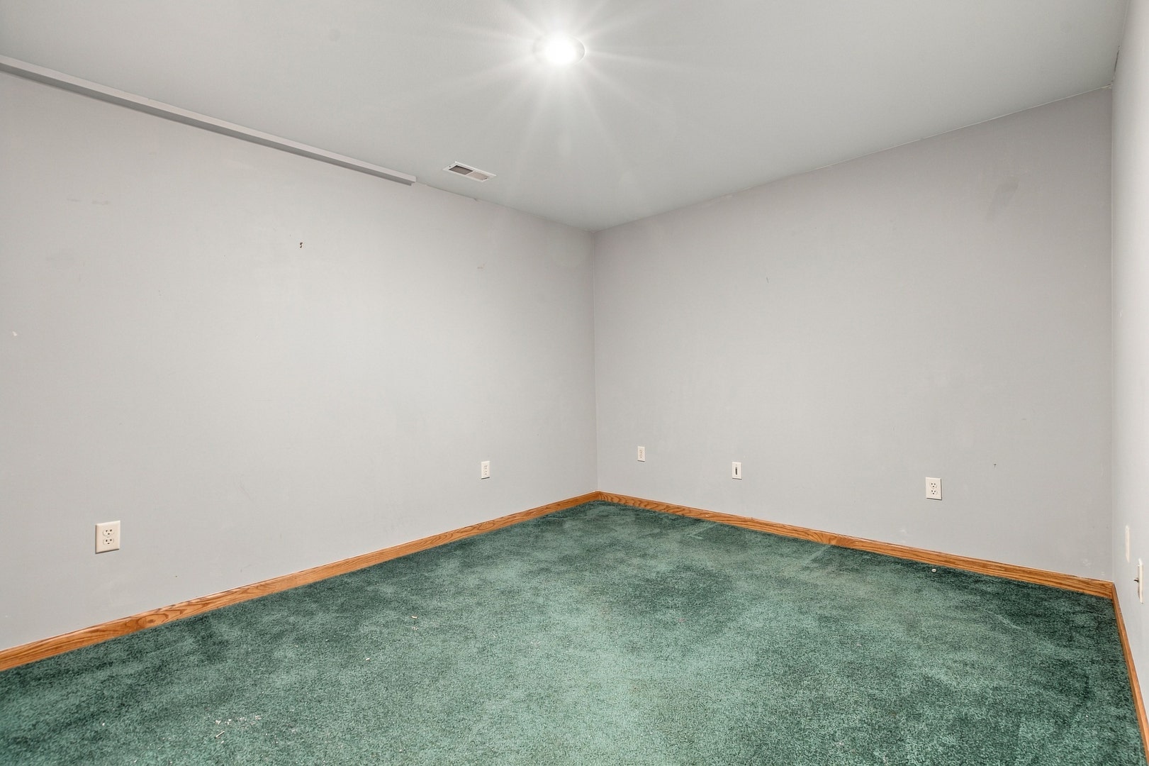 4516 Hillside Court, Crystal Lake, IL 60012 4516 Hillside Court, Crystal Lake, IL 60012